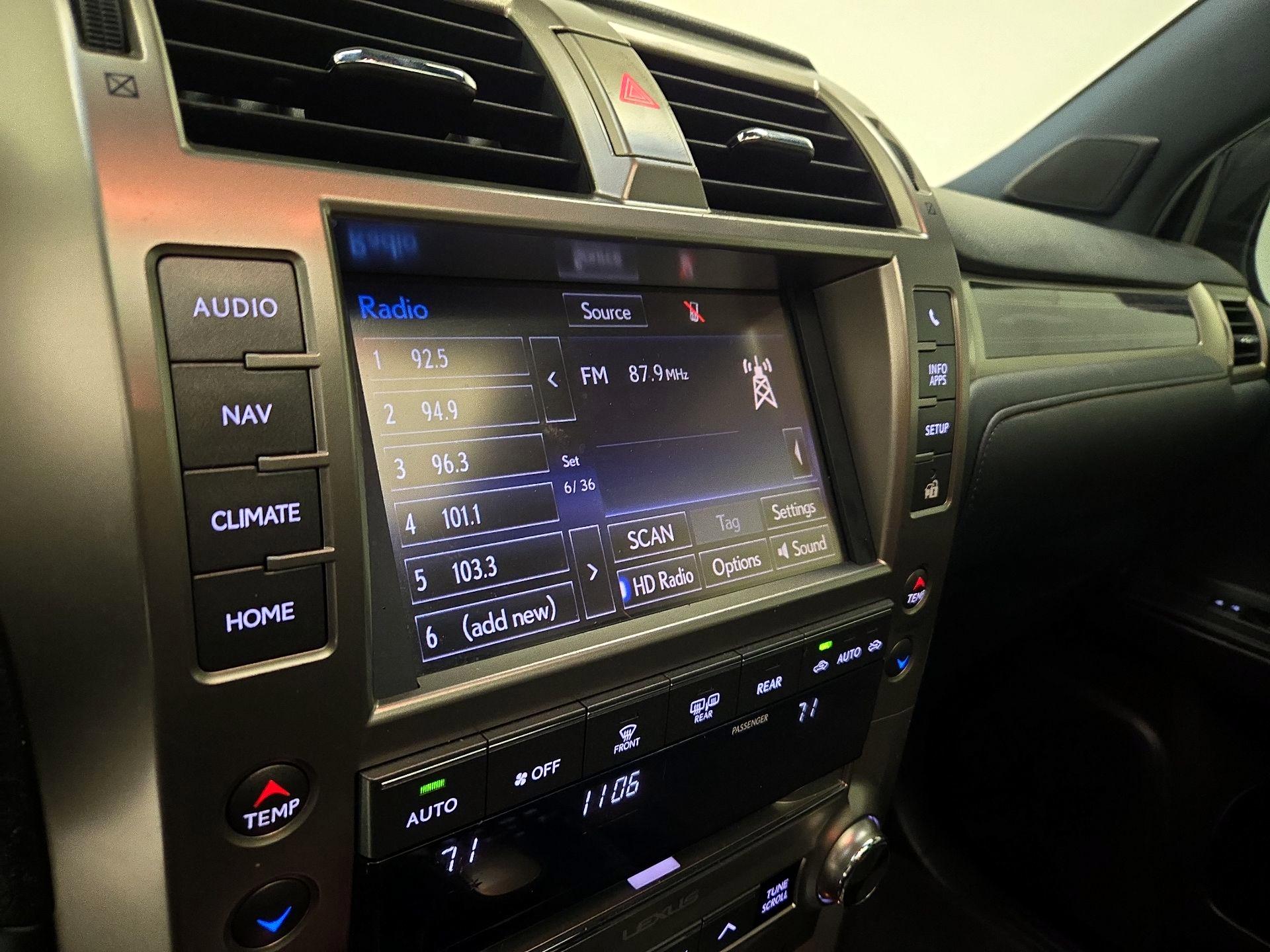 Thumbnail: 2020 Lexus GX - 16