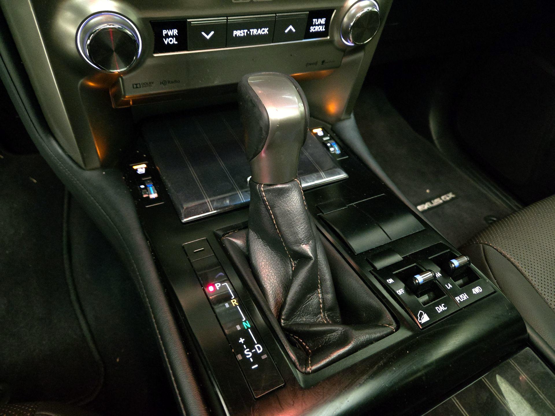 Thumbnail: 2020 Lexus GX - 18