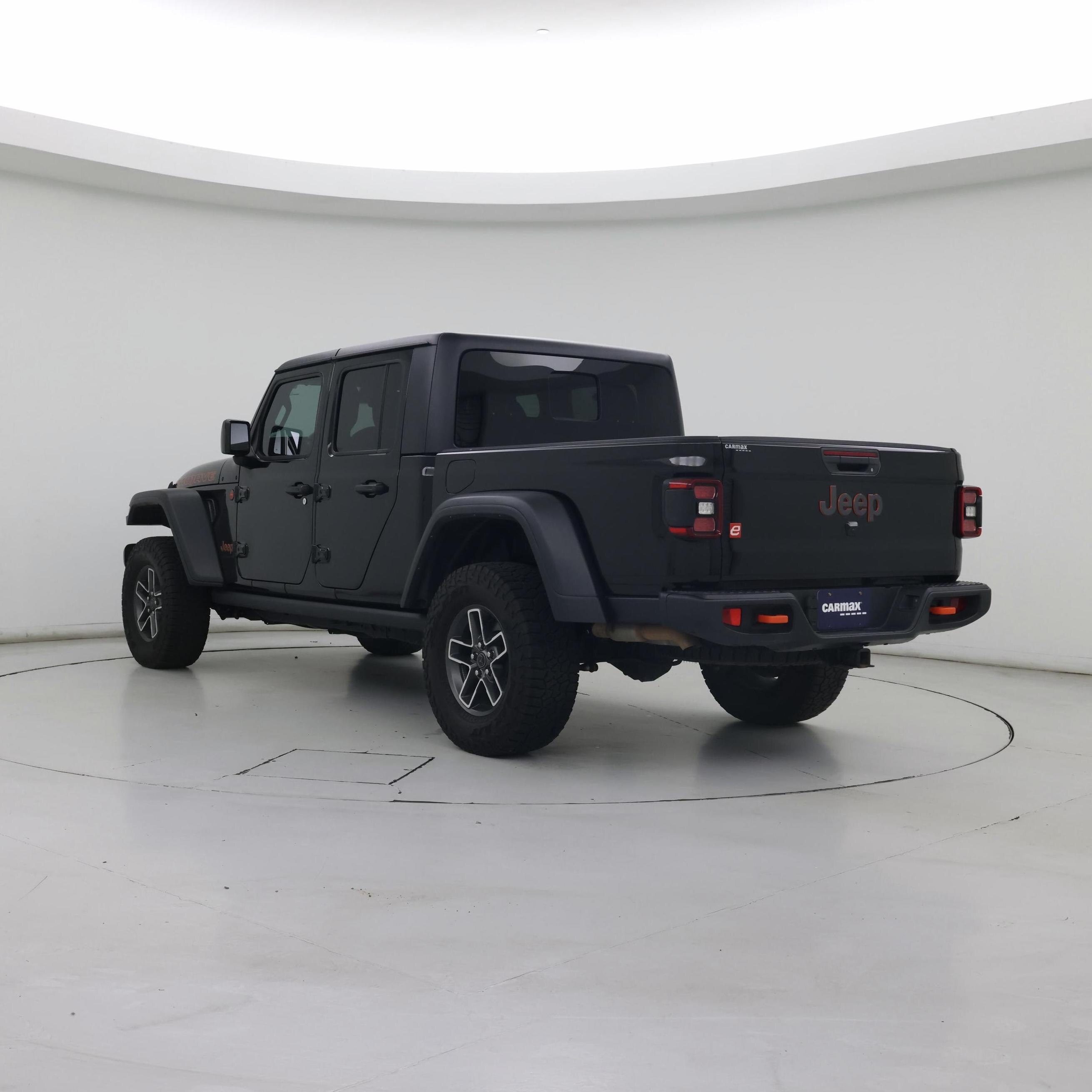 Thumbnail: 2024 Jeep Gladiator - 2