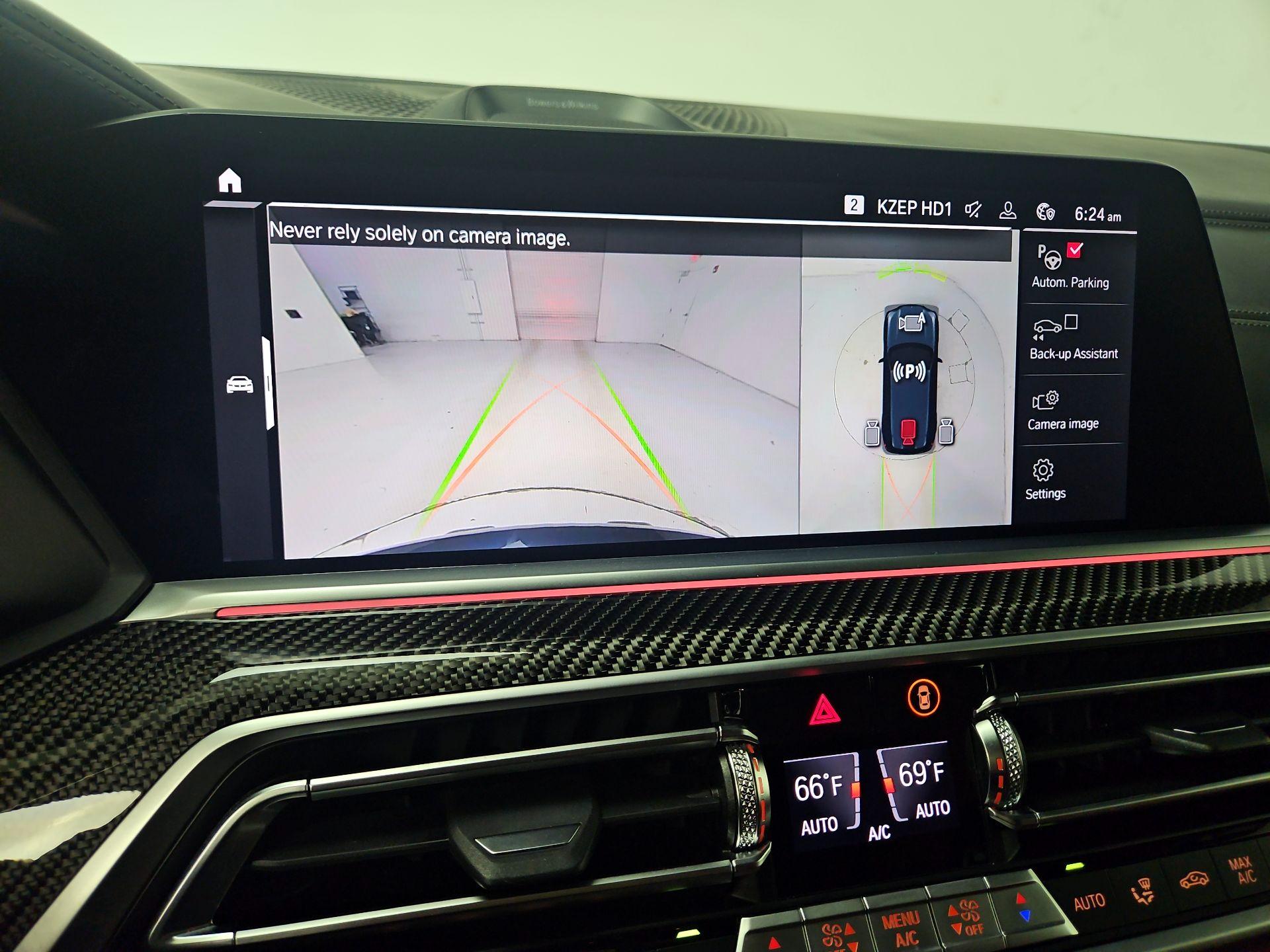 Thumbnail: 2022 BMW X5 - 15