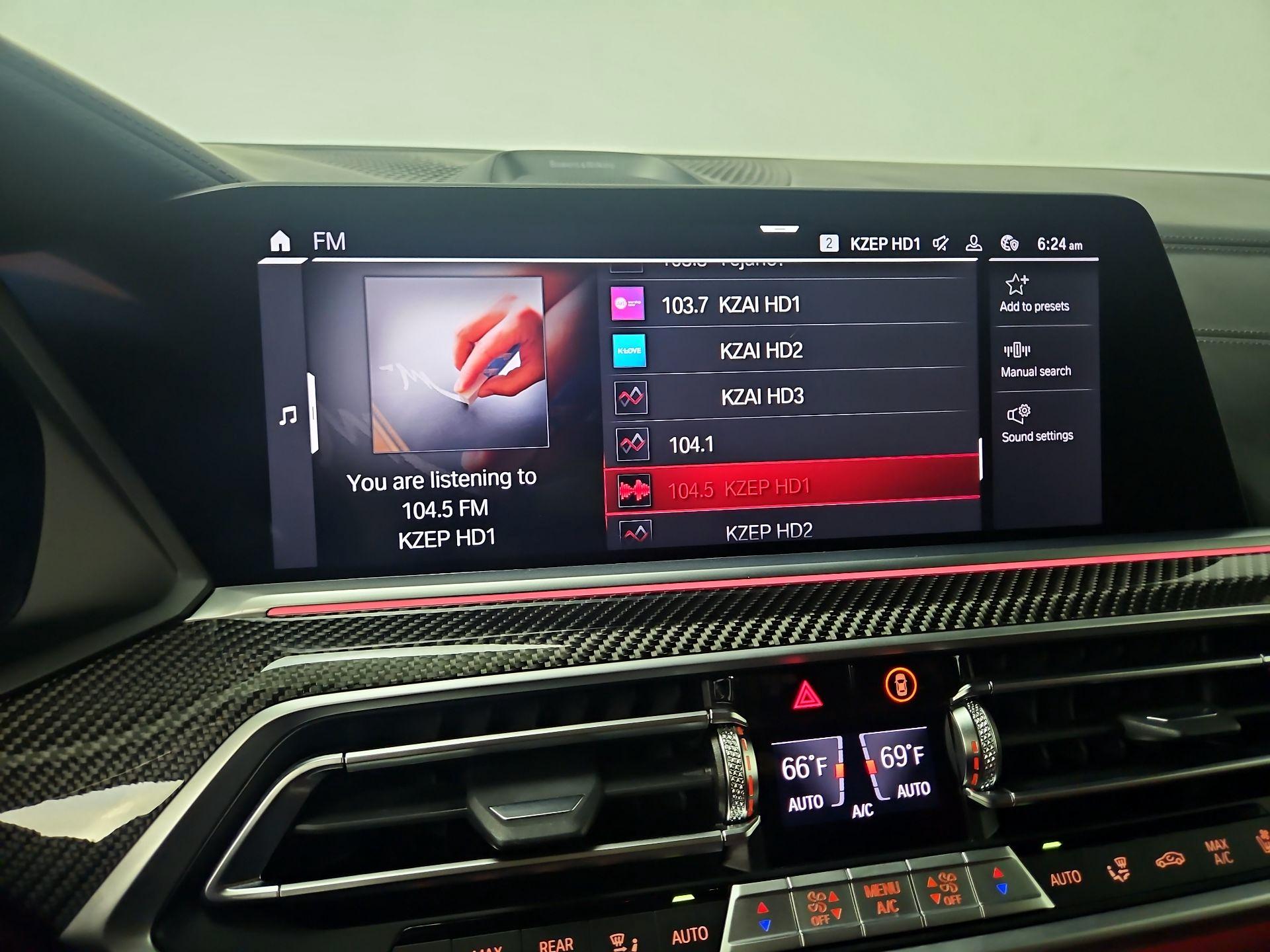 Thumbnail: 2022 BMW X5 - 16