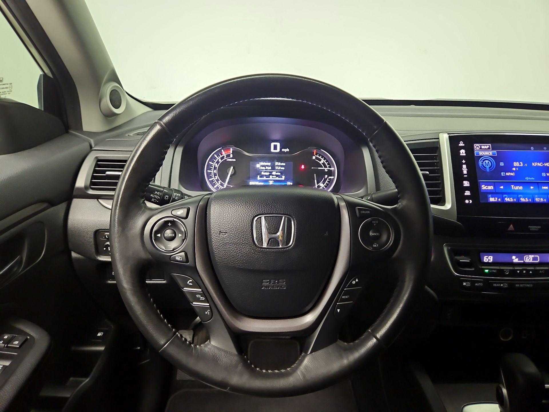 Thumbnail: 2019 Honda Ridgeline - 10