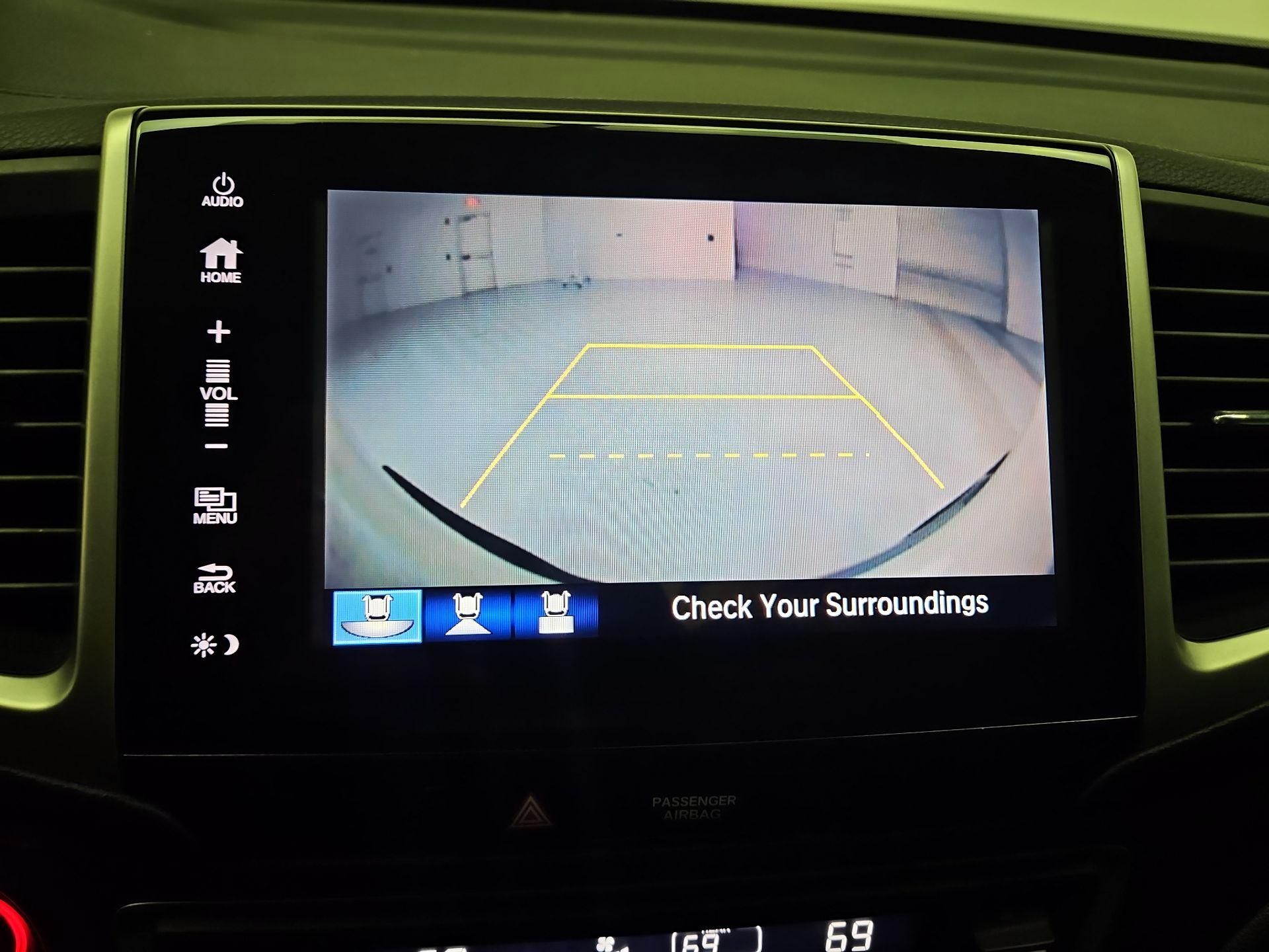 Thumbnail: 2019 Honda Ridgeline - 15