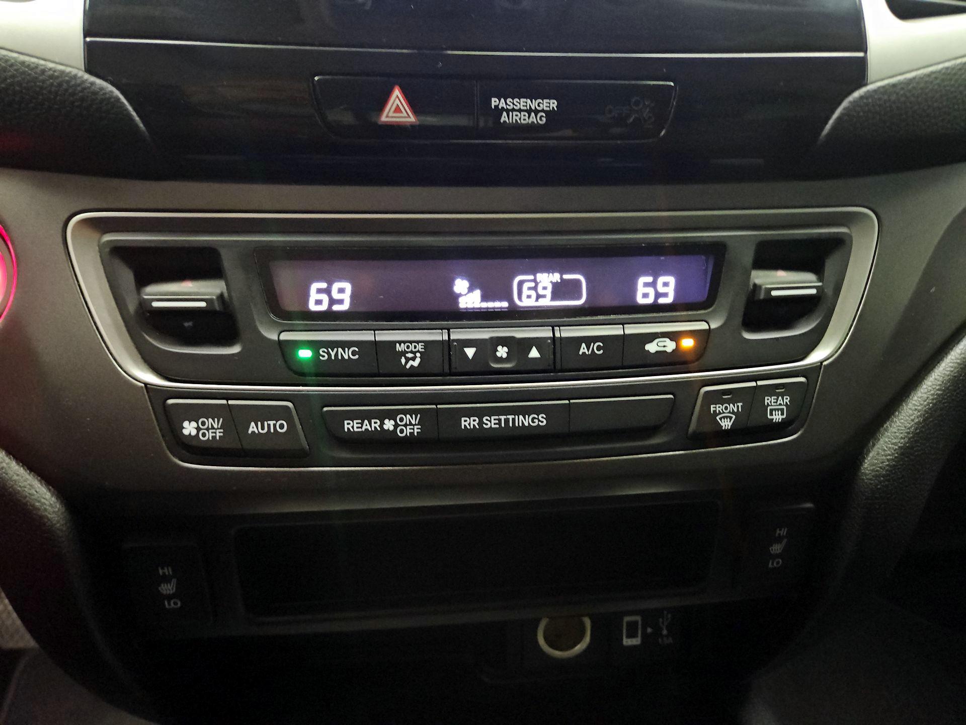 Thumbnail: 2019 Honda Ridgeline - 17