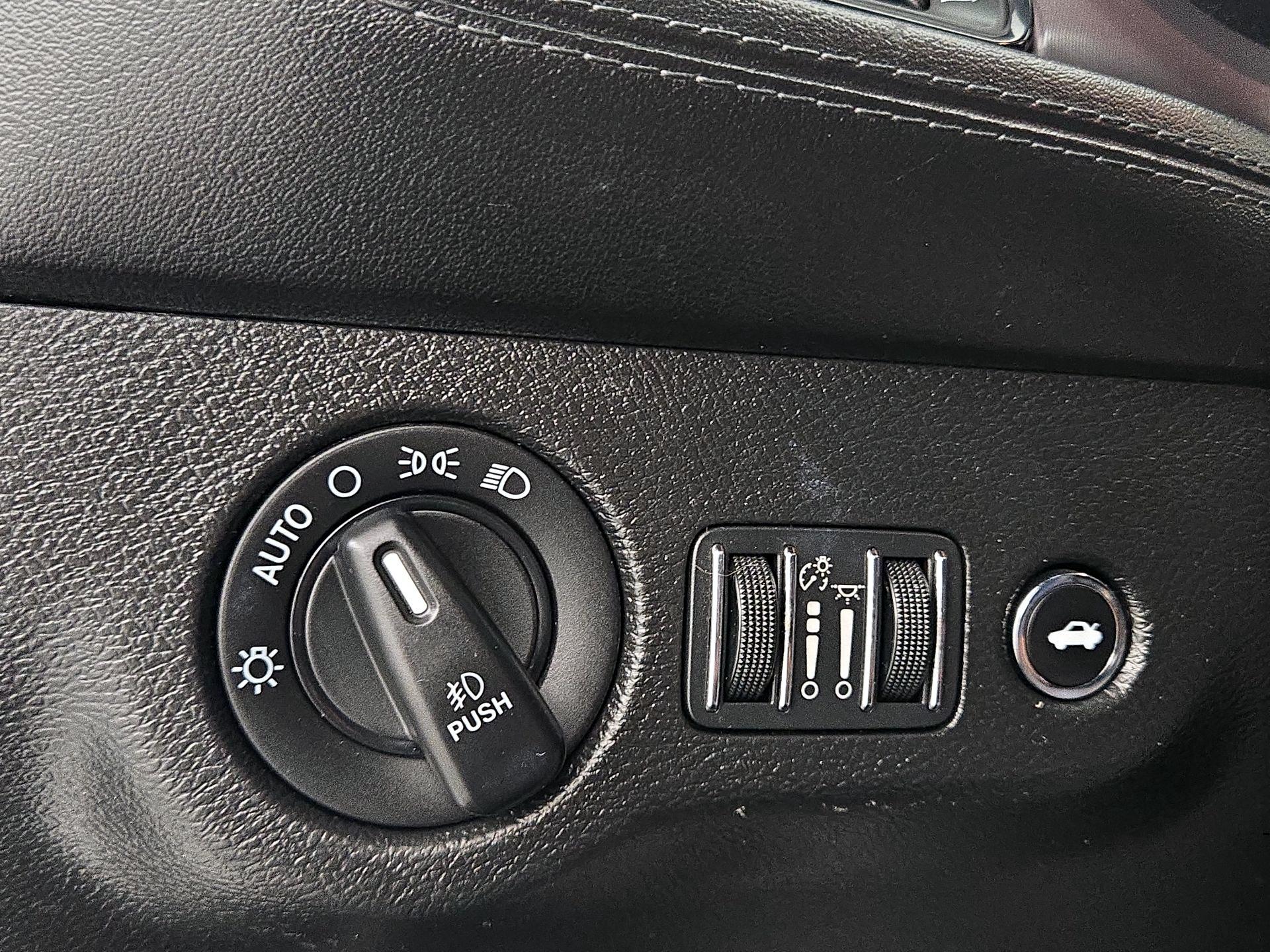 Thumbnail: 2022 Dodge Challenger - 13