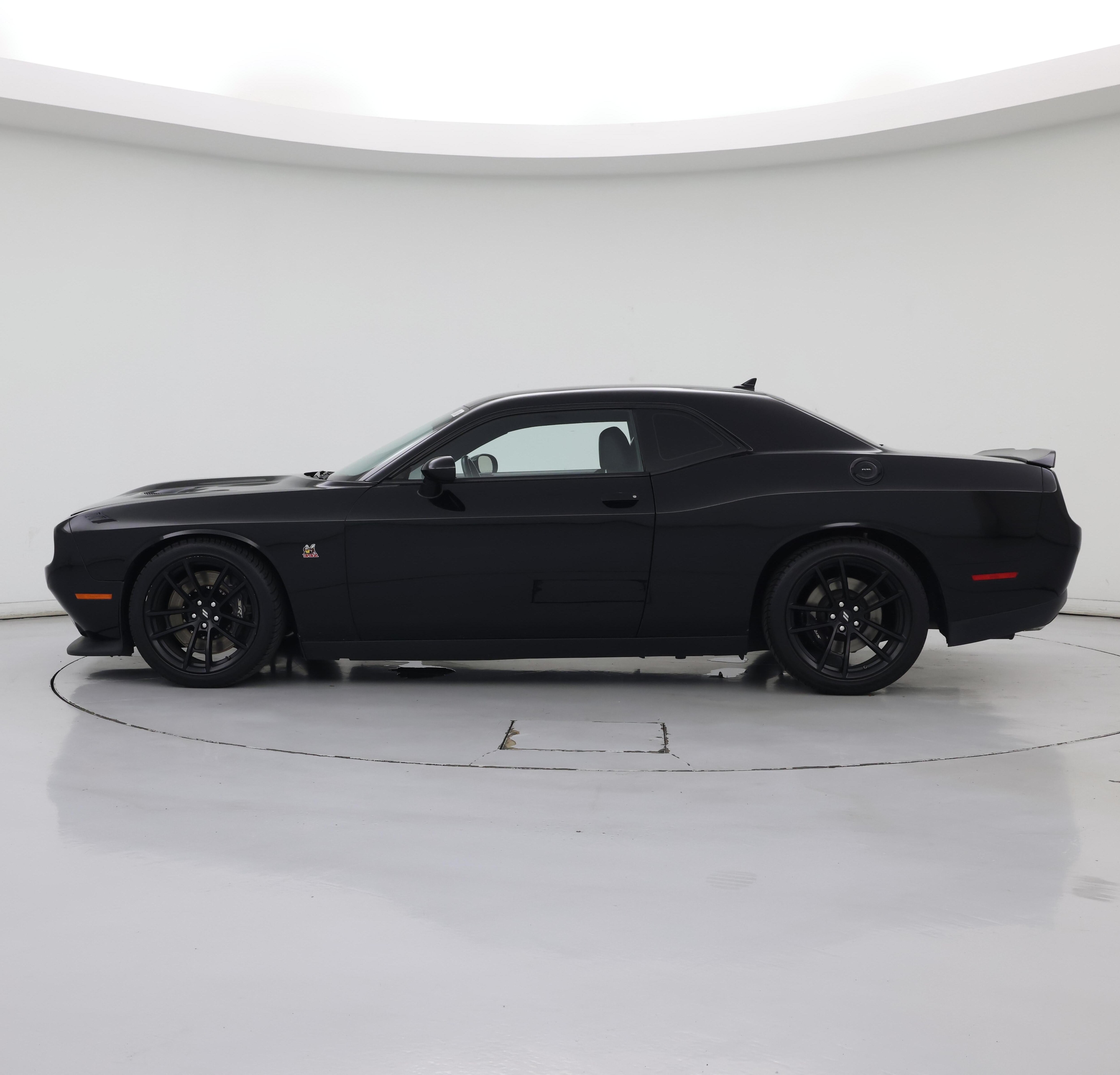 Thumbnail: 2022 Dodge Challenger - 3