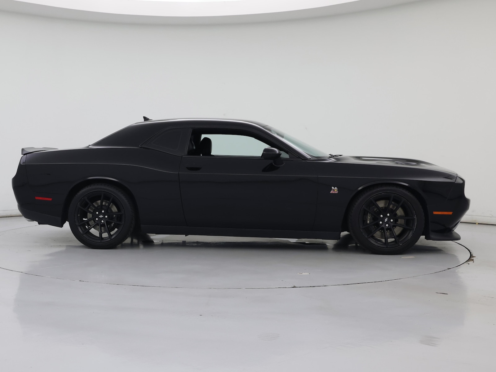 2022 Dodge Challenger R/T - Photo 8