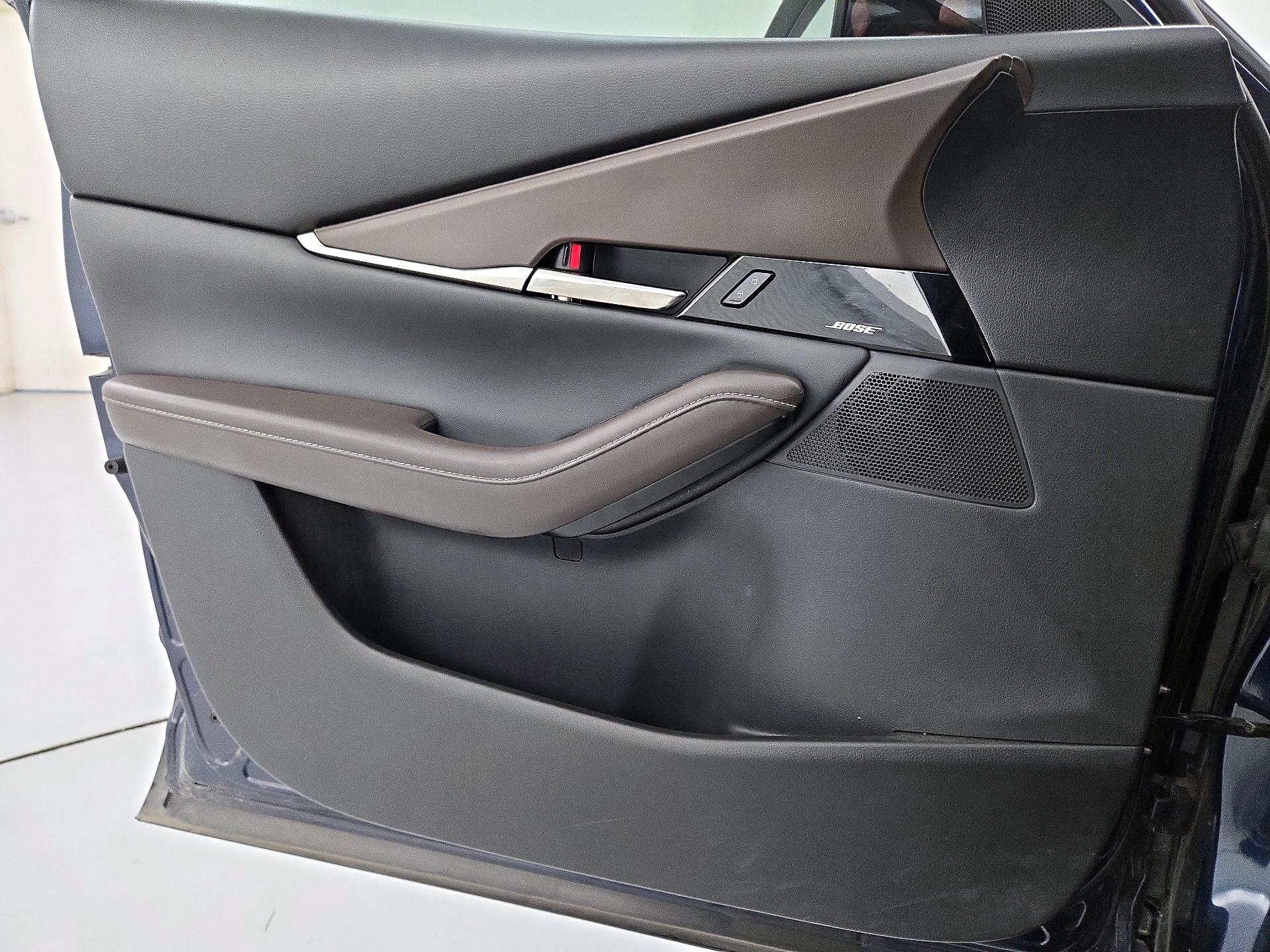 Thumbnail: 2023 Mazda CX-30 - 12