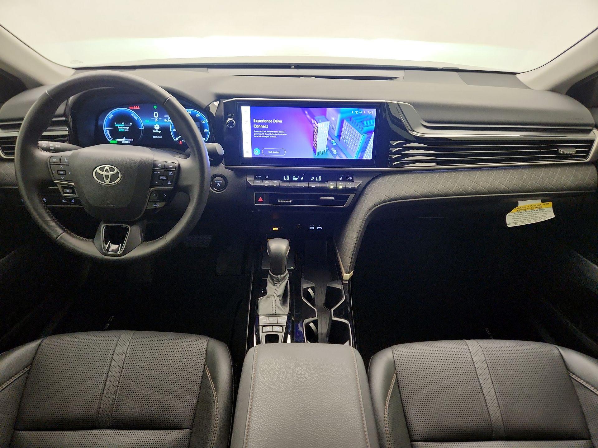 Thumbnail: 2025 Toyota Camry - 9