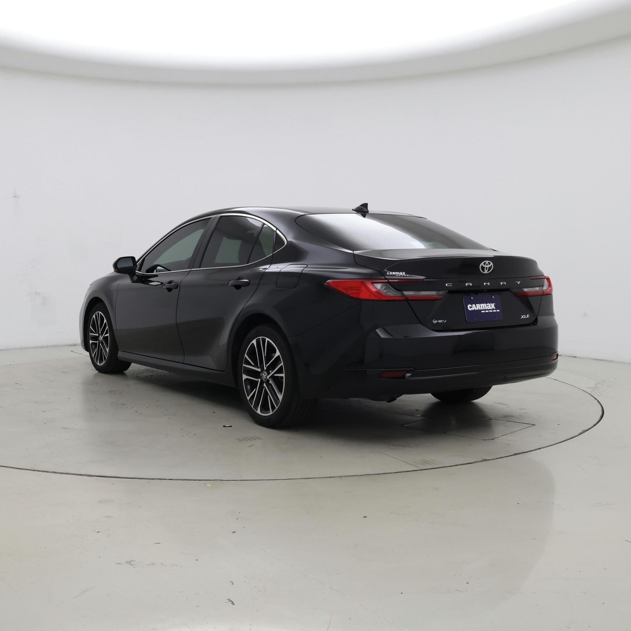Thumbnail: 2025 Toyota Camry - 2
