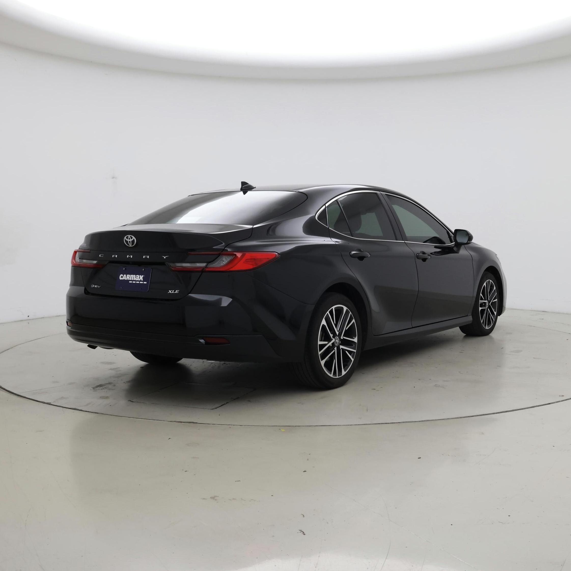 Thumbnail: 2025 Toyota Camry - 8