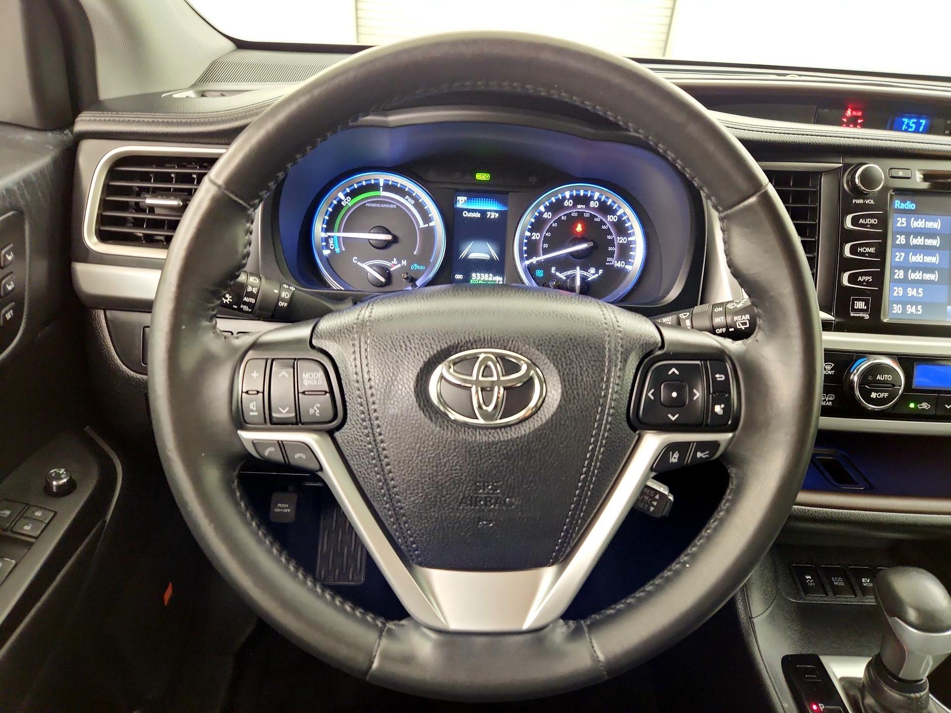 Thumbnail: 2019 Toyota Highlander - 10