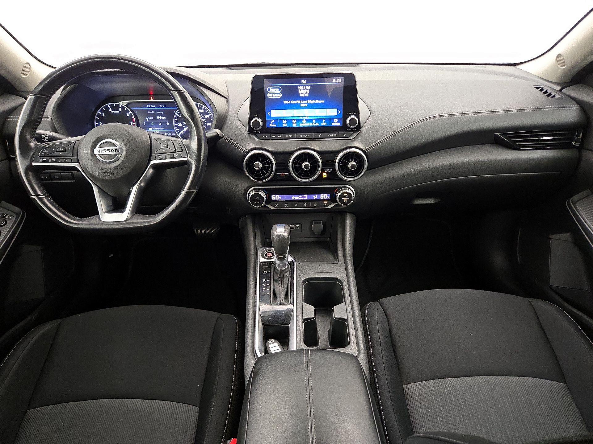 Thumbnail: 2021 Nissan Sentra - 9