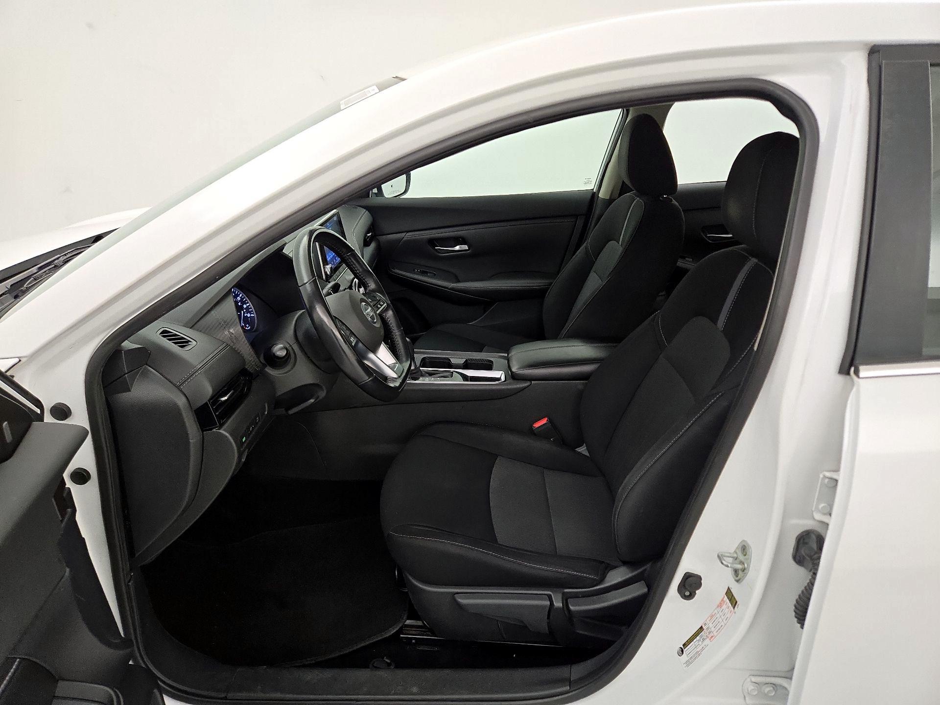 Thumbnail: 2021 Nissan Sentra - 11