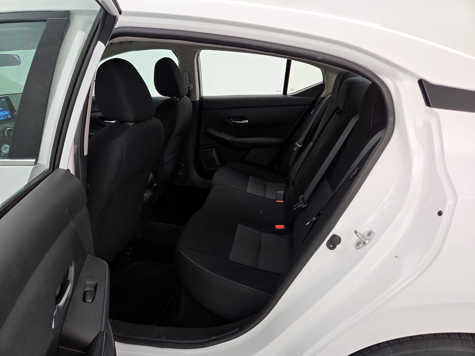 Thumbnail: 2021 Nissan Sentra - 19
