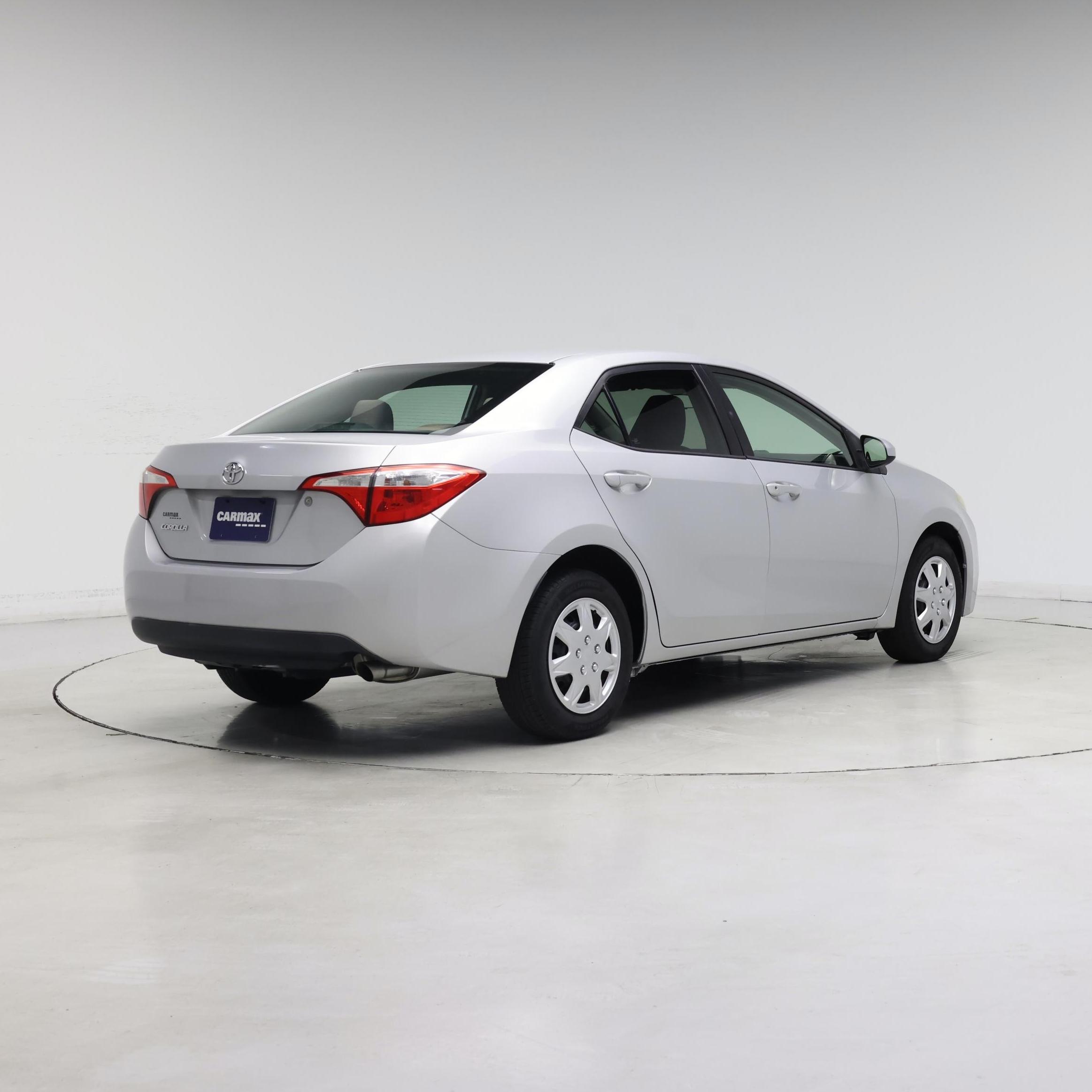 Thumbnail: 2015 Toyota Corolla - 8