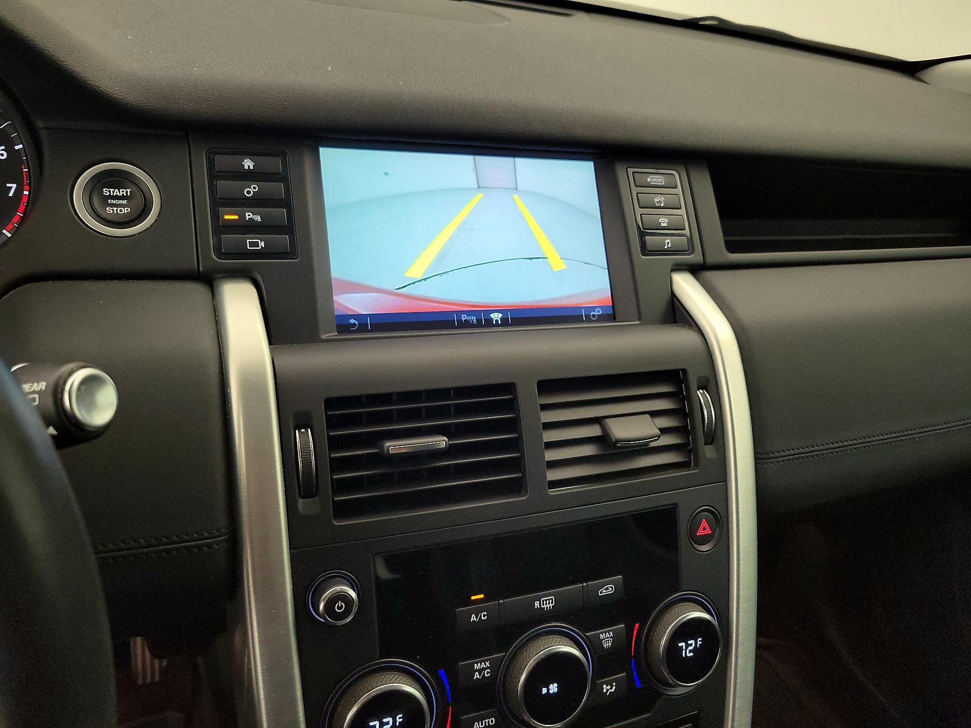 Thumbnail: 2019 Land Rover Discovery Sport - 14