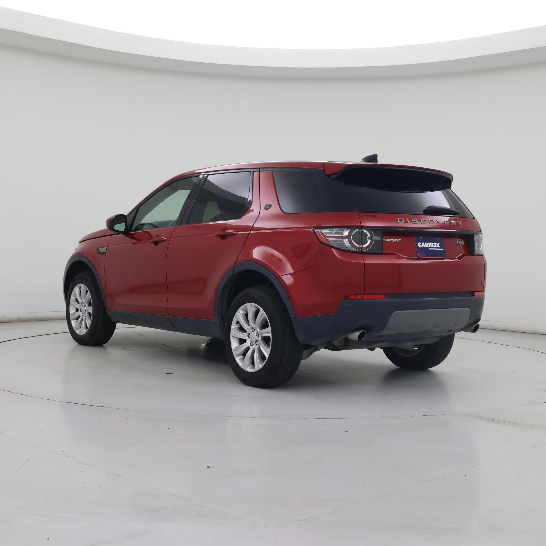 Thumbnail: 2019 Land Rover Discovery Sport - 2