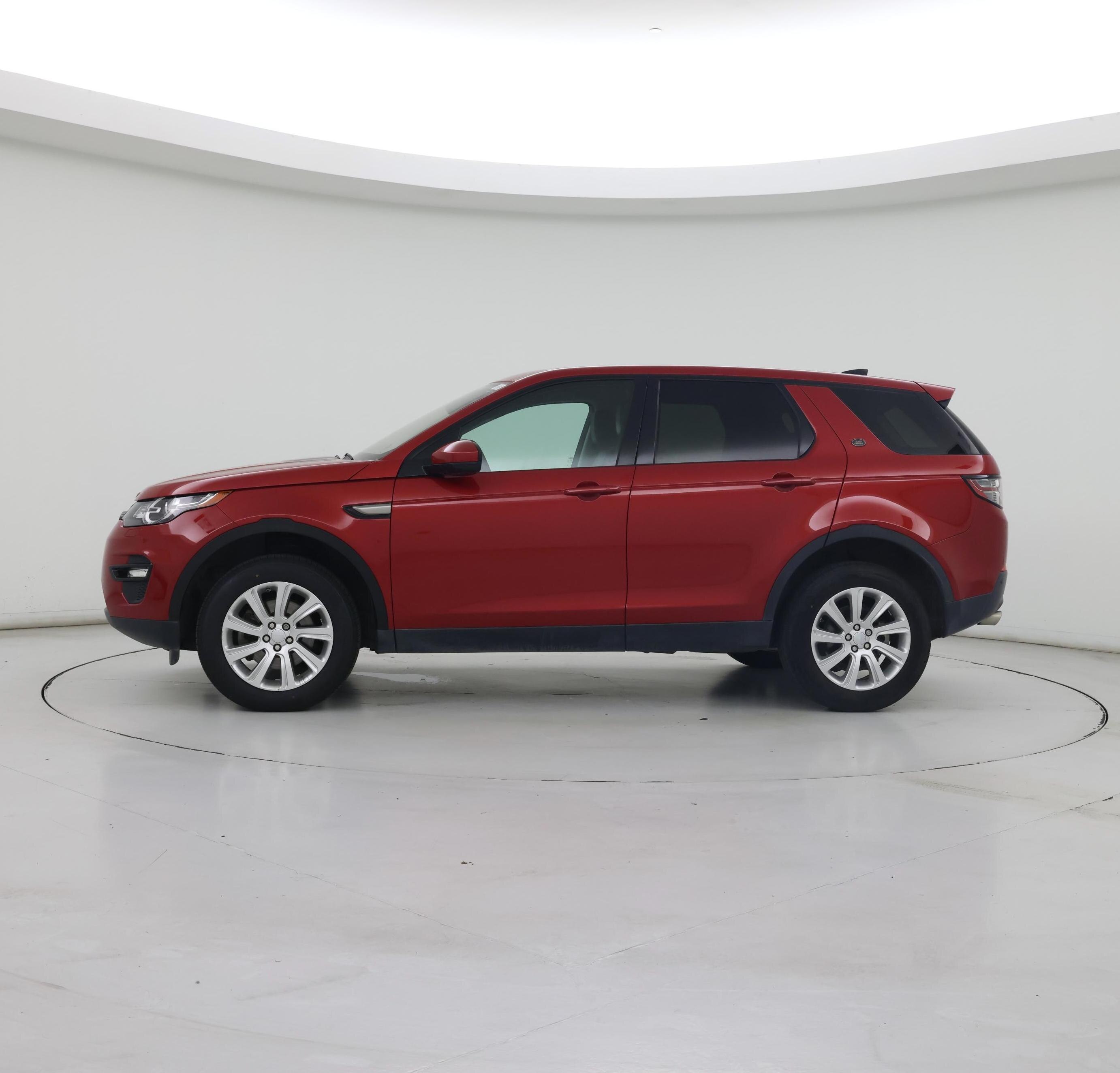 Thumbnail: 2019 Land Rover Discovery Sport - 3