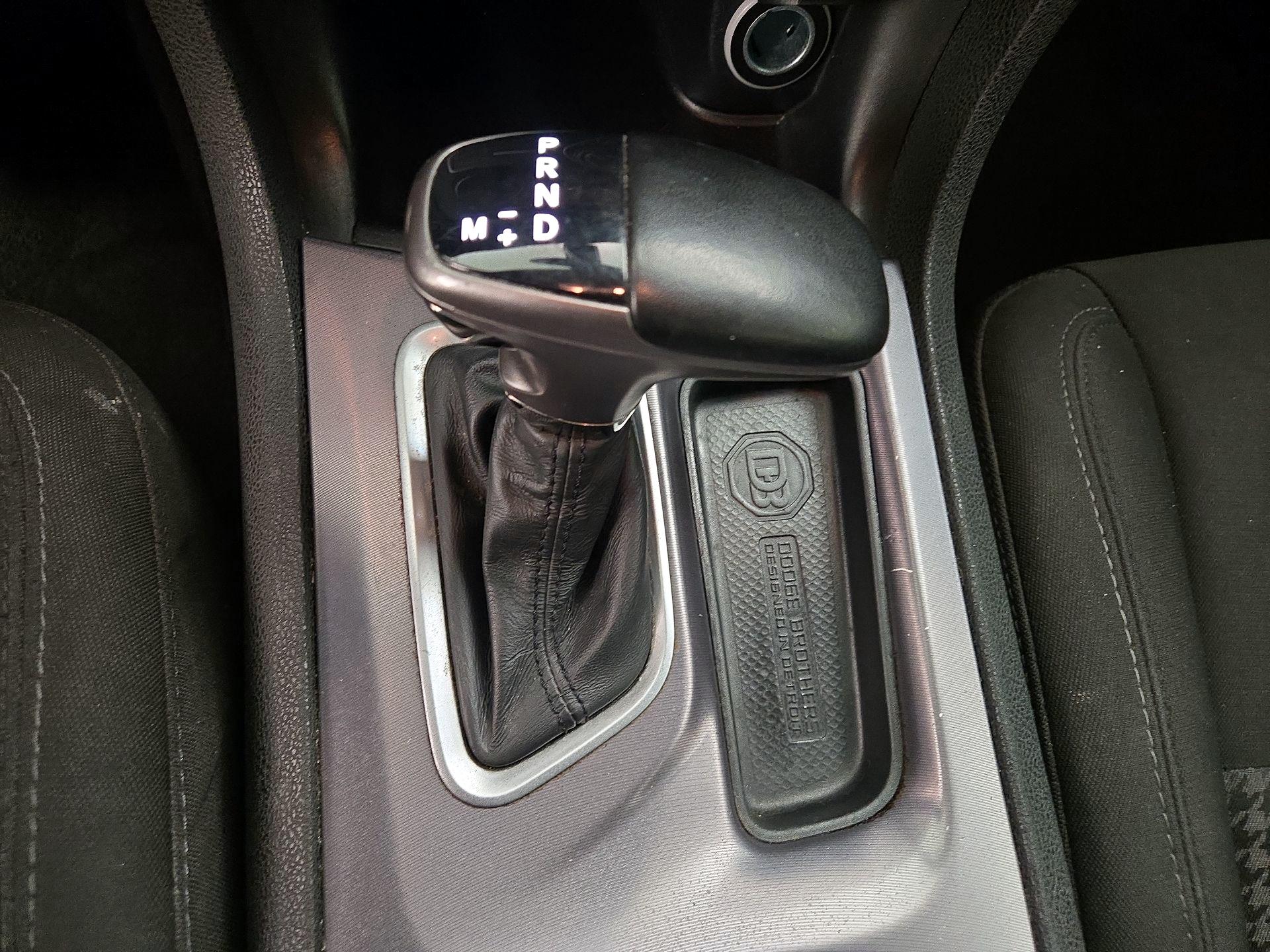 Thumbnail: 2020 Dodge Charger - 17