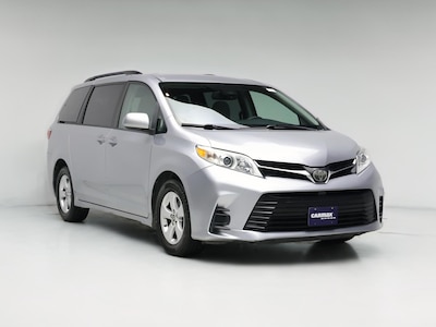 2018 Toyota Sienna LE