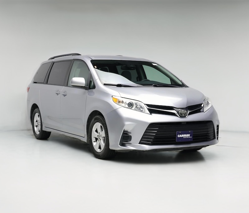 2018 Toyota Sienna LE