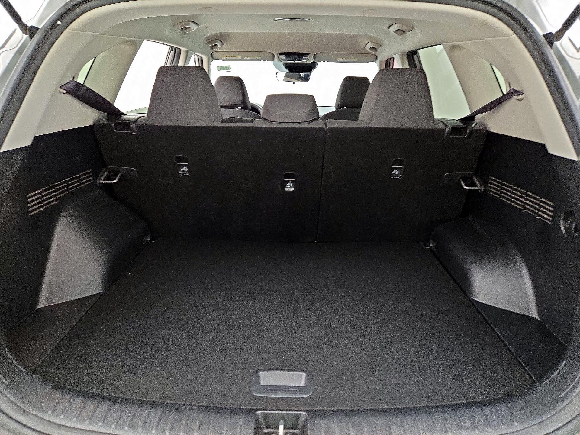 Thumbnail: 2023 Kia Seltos - 20