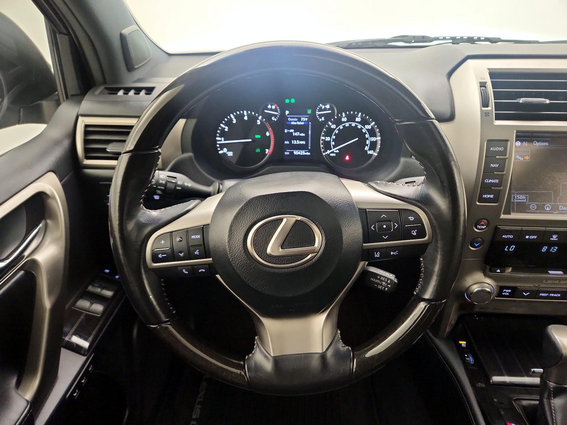 Thumbnail: 2020 Lexus GX - 10