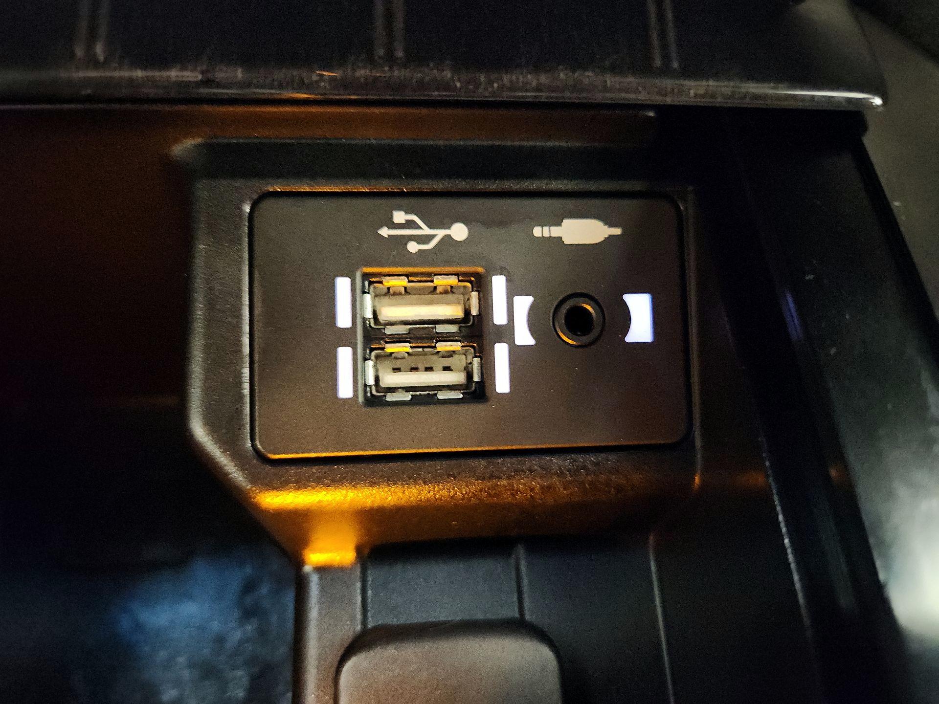 Thumbnail: 2020 Lexus GX - 19