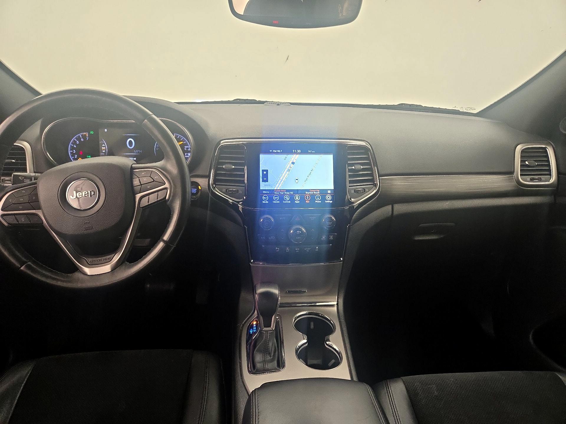 Thumbnail: 2022 Jeep Grand Cherokee - 9