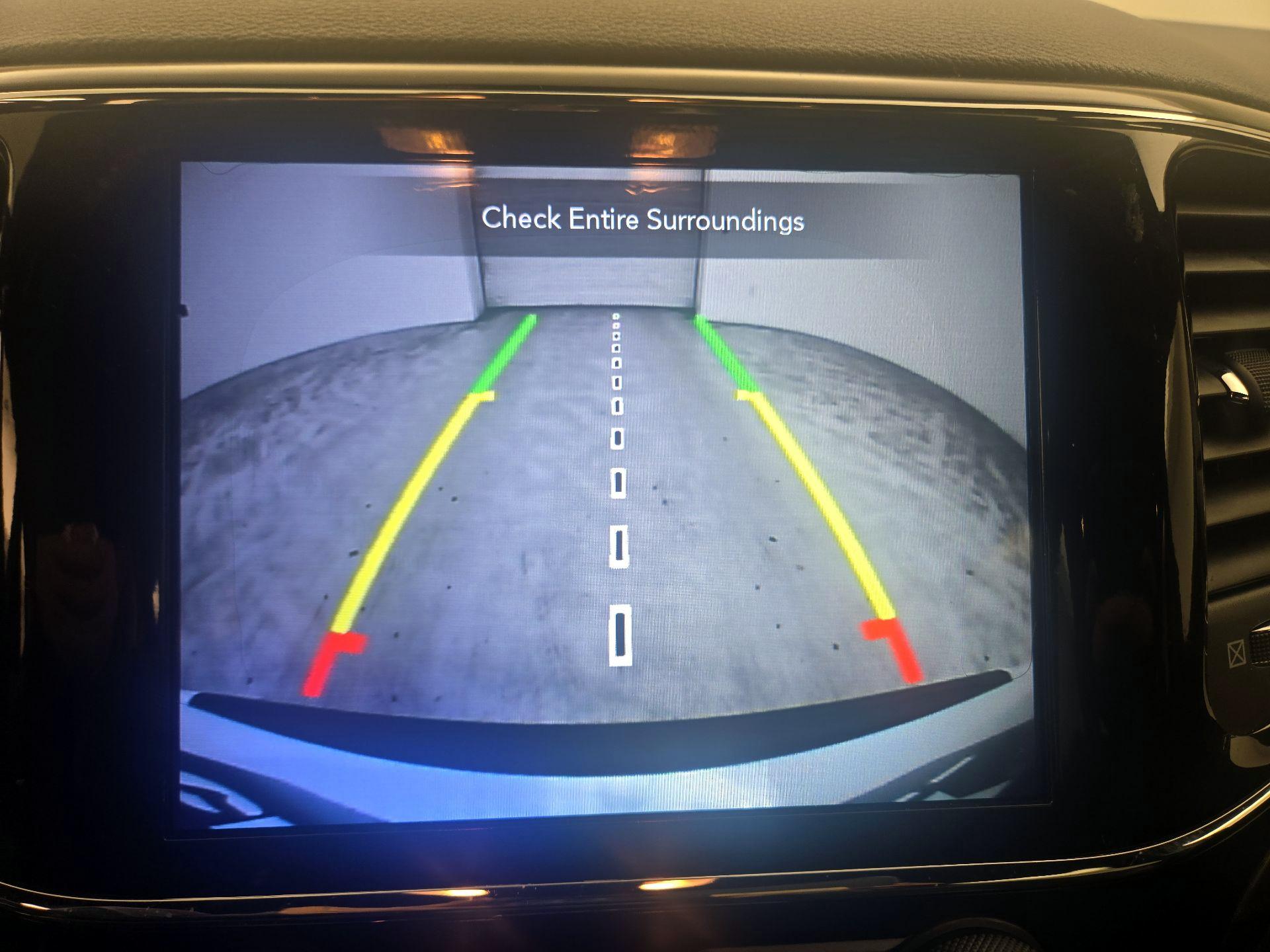 Thumbnail: 2022 Jeep Grand Cherokee - 15