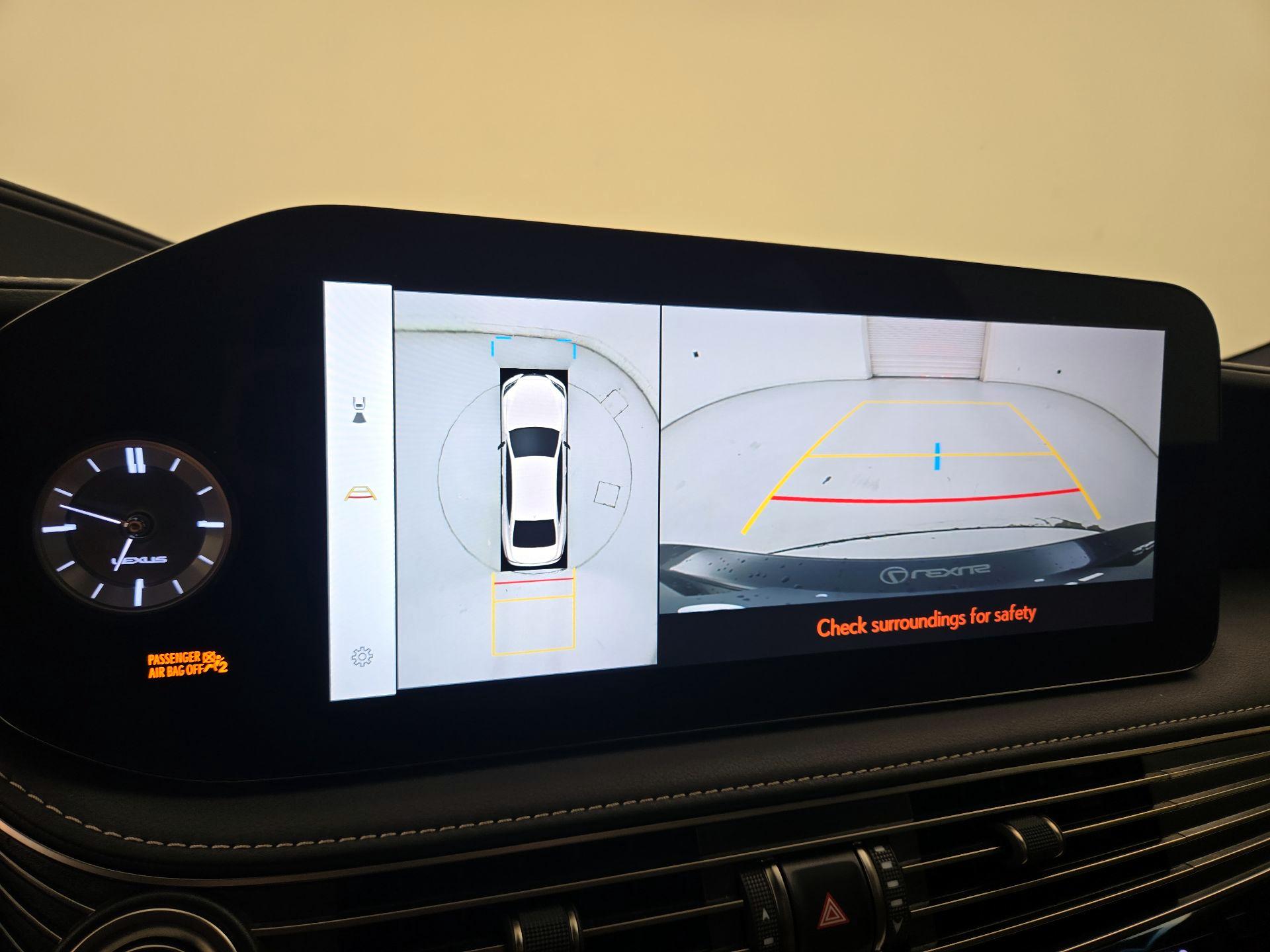 Thumbnail: 2023 Lexus LS - 14