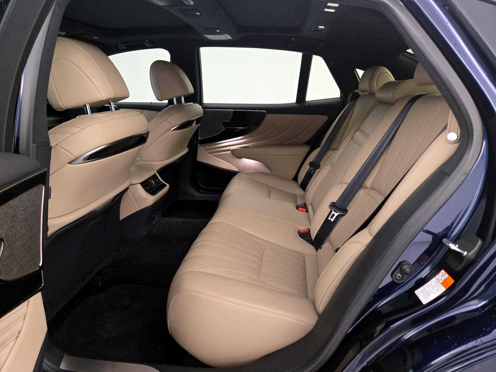 Thumbnail: 2023 Lexus LS - 20