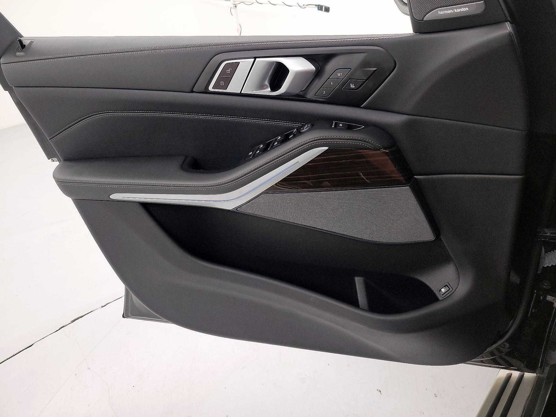 Thumbnail: 2024 BMW X5 - 12