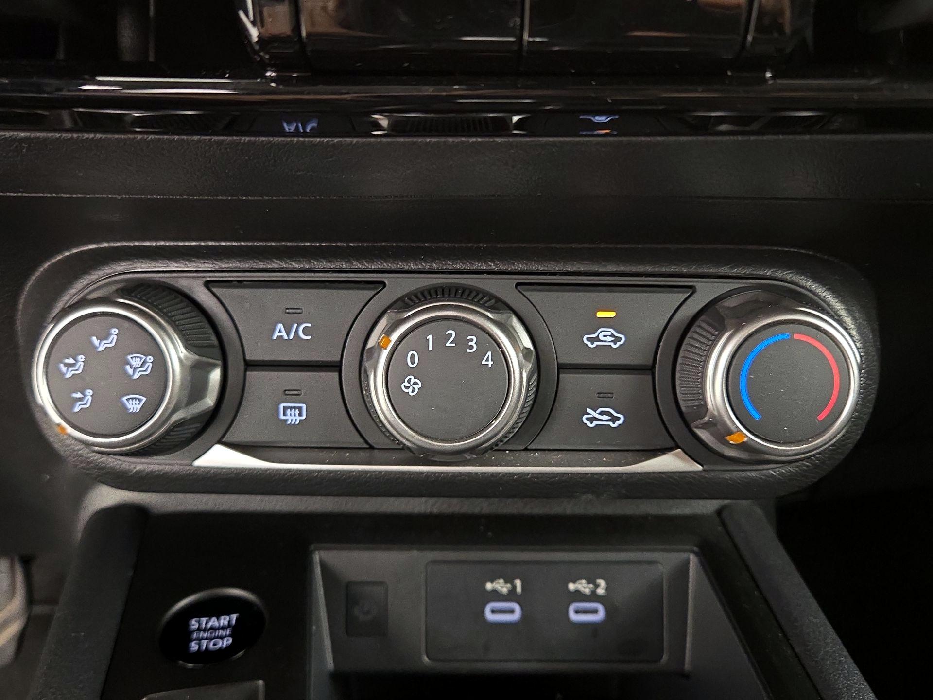 Thumbnail: 2025 Nissan Kicks - 16