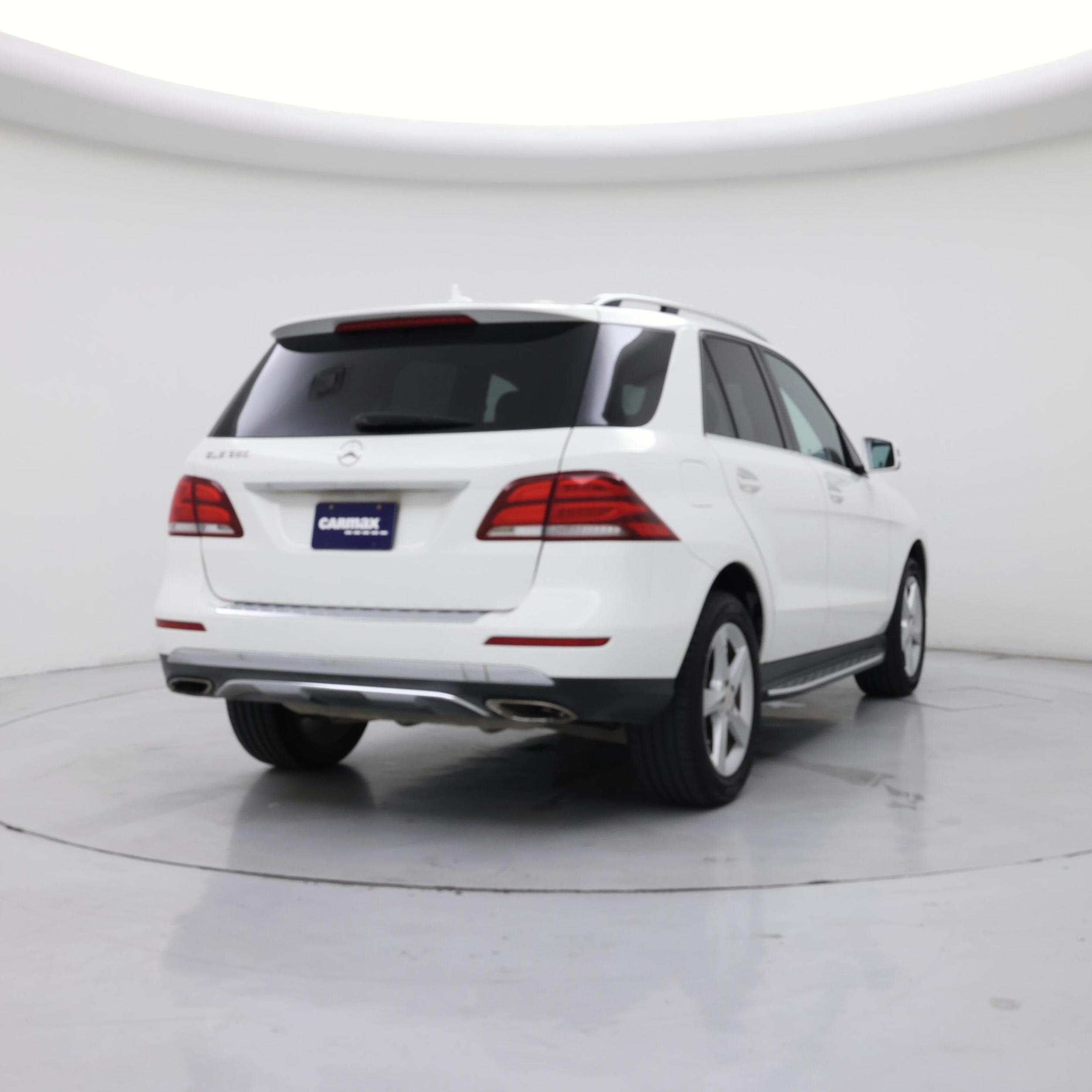 Thumbnail: 2017 Mercedes-Benz GLE - 8