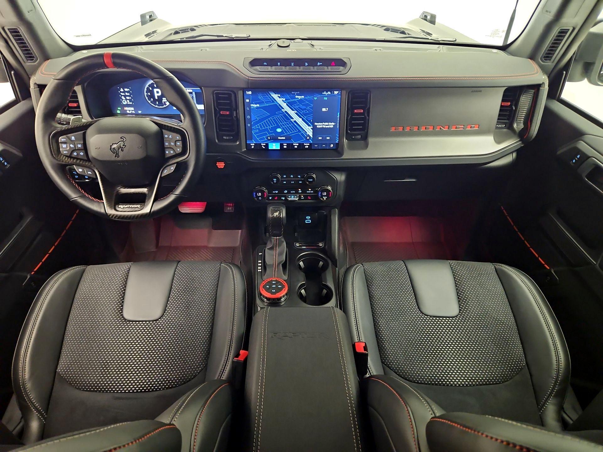 Thumbnail: 2025 Ford Bronco - 9