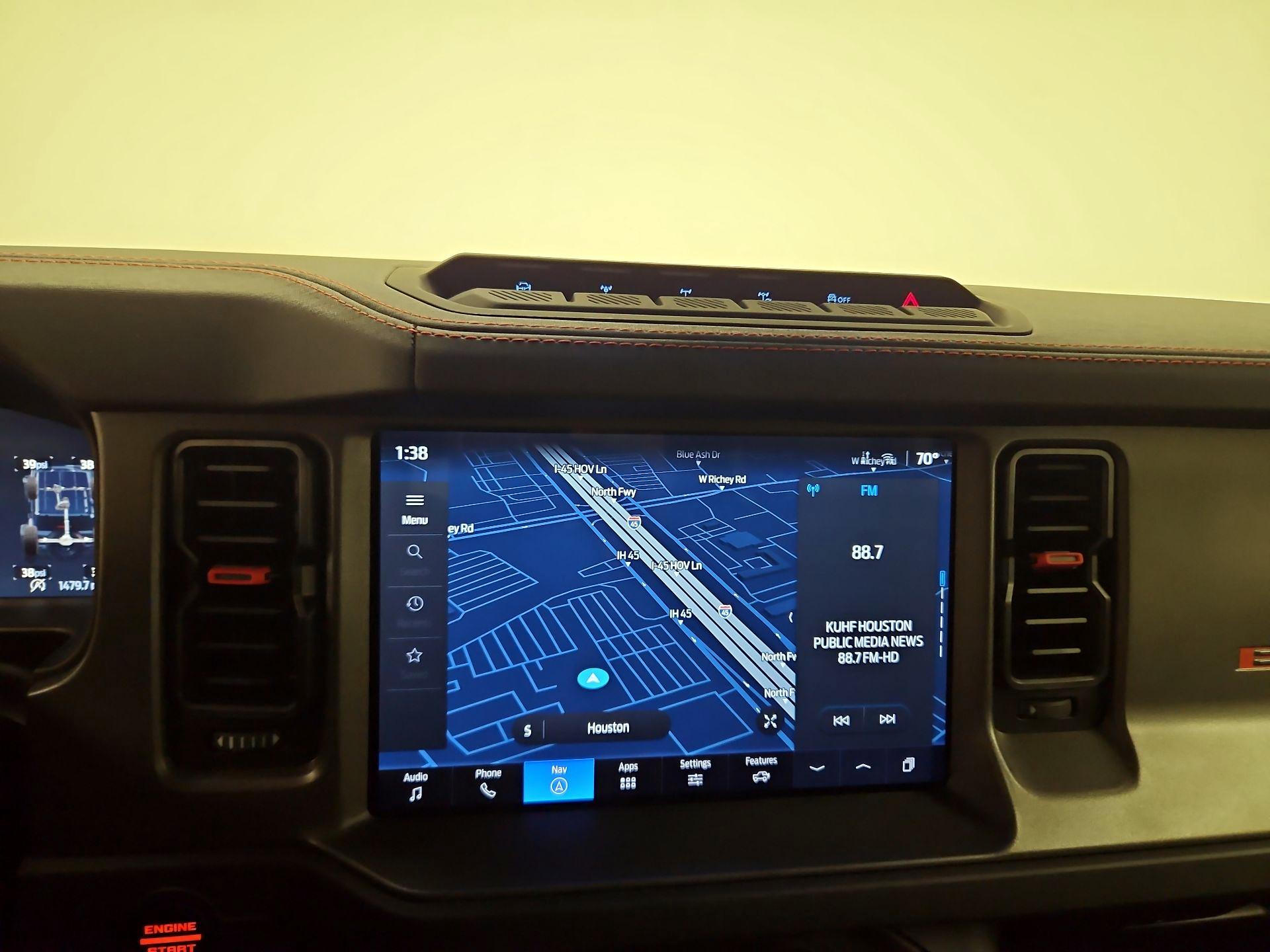 Thumbnail: 2025 Ford Bronco - 13