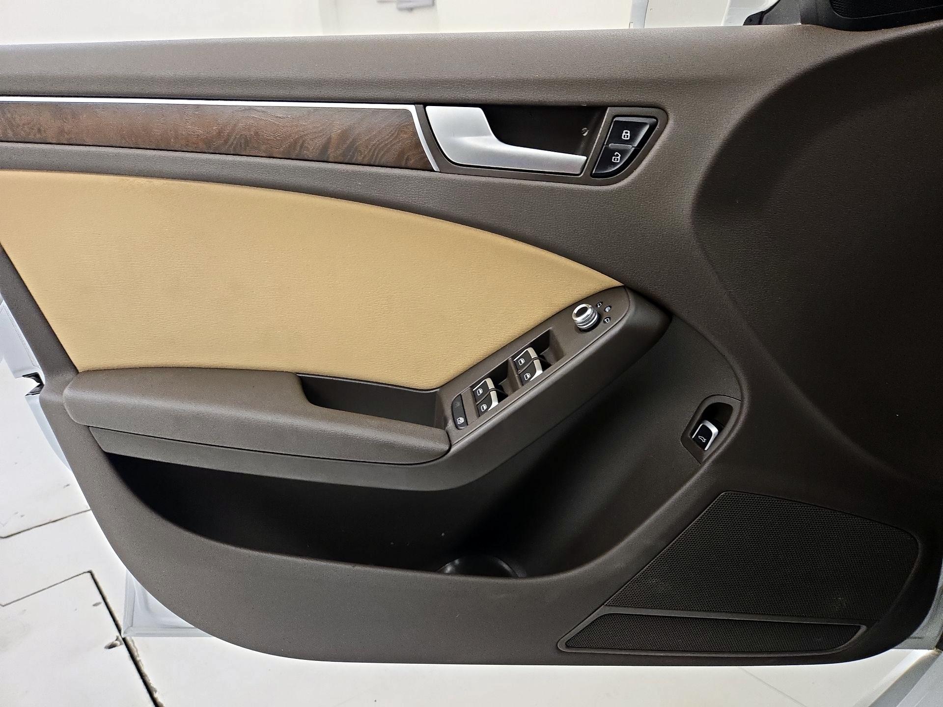 Thumbnail: 2015 Audi A4 - 12