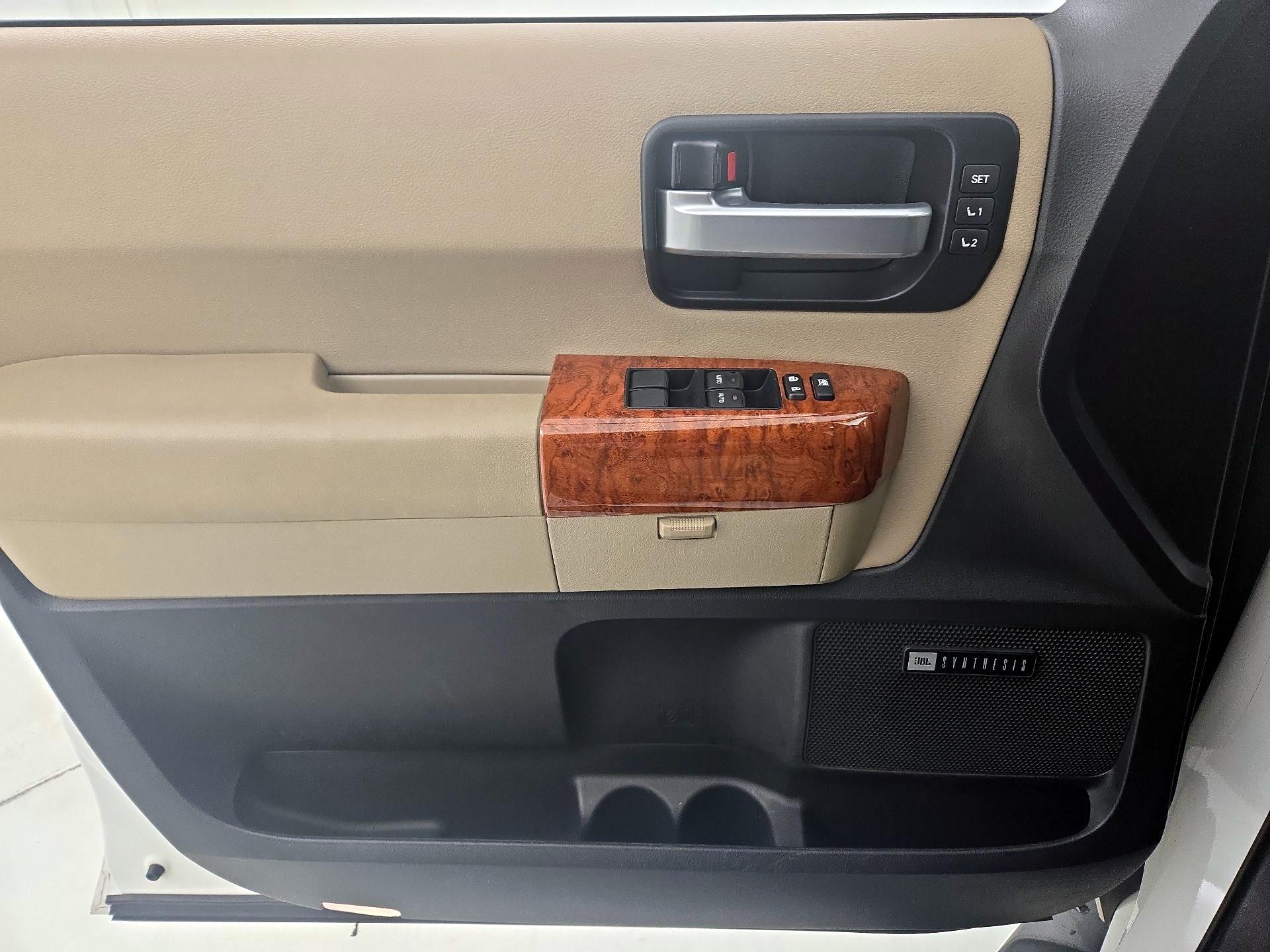 Thumbnail: 2019 Toyota Sequoia - 12