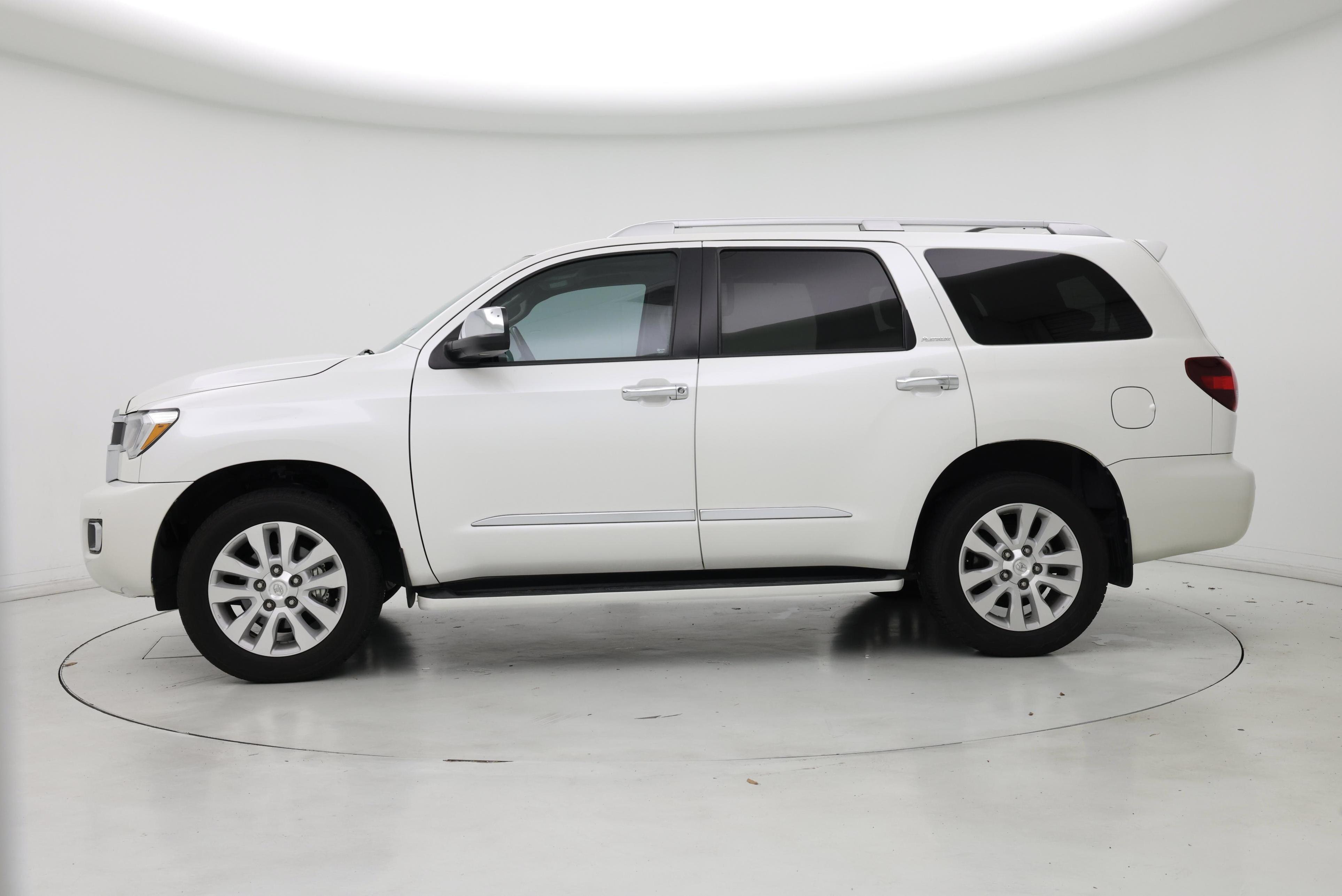 Thumbnail: 2019 Toyota Sequoia - 3