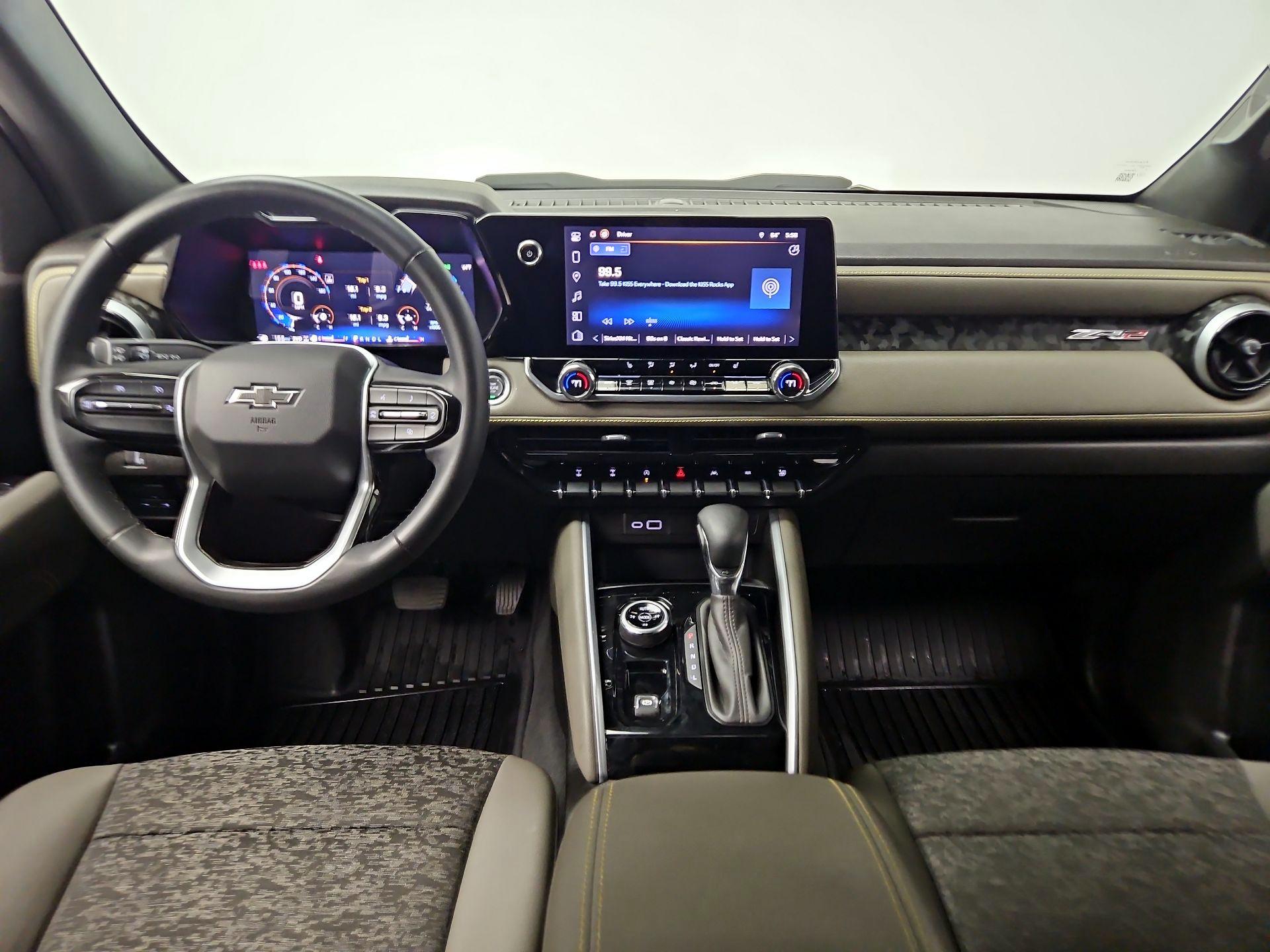 Thumbnail: 2024 Chevrolet Colorado - 9