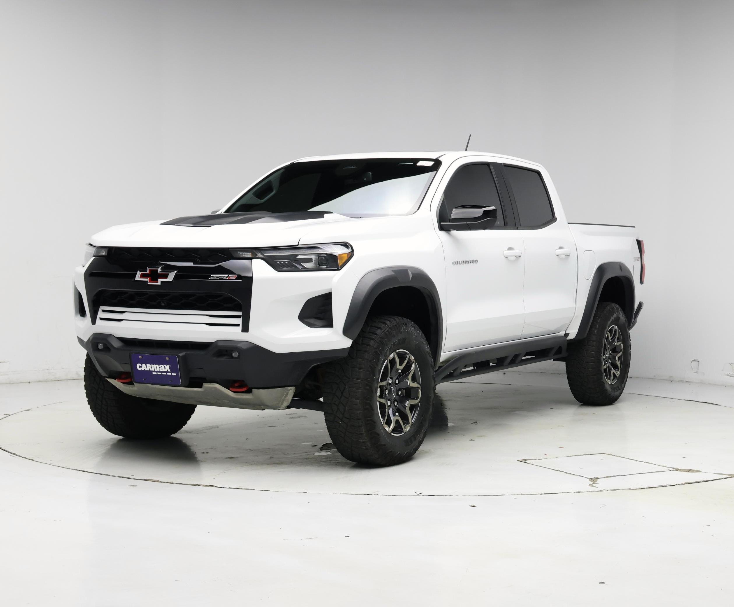Thumbnail: 2024 Chevrolet Colorado - 4
