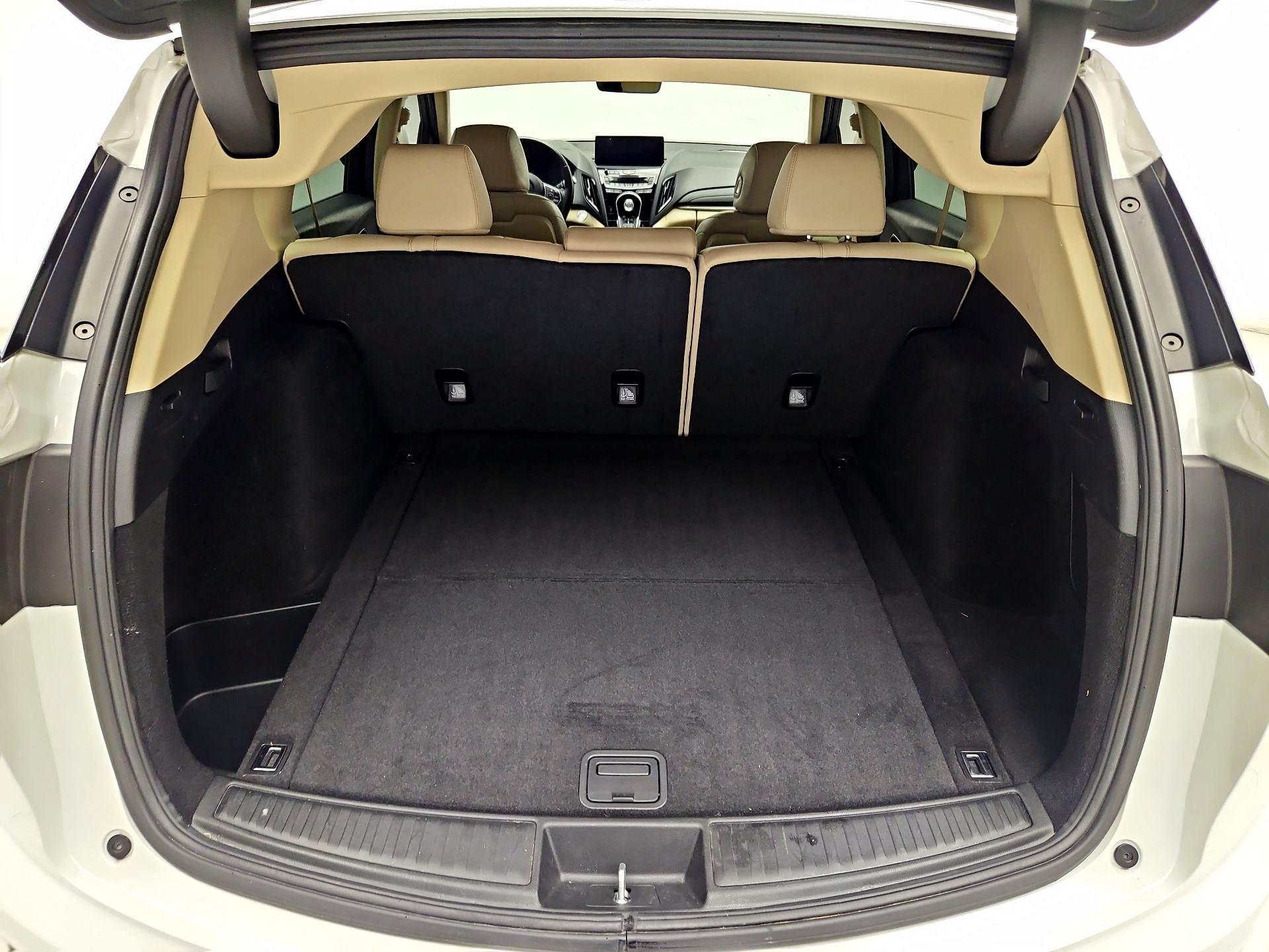 Thumbnail: 2024 Acura RDX - 18