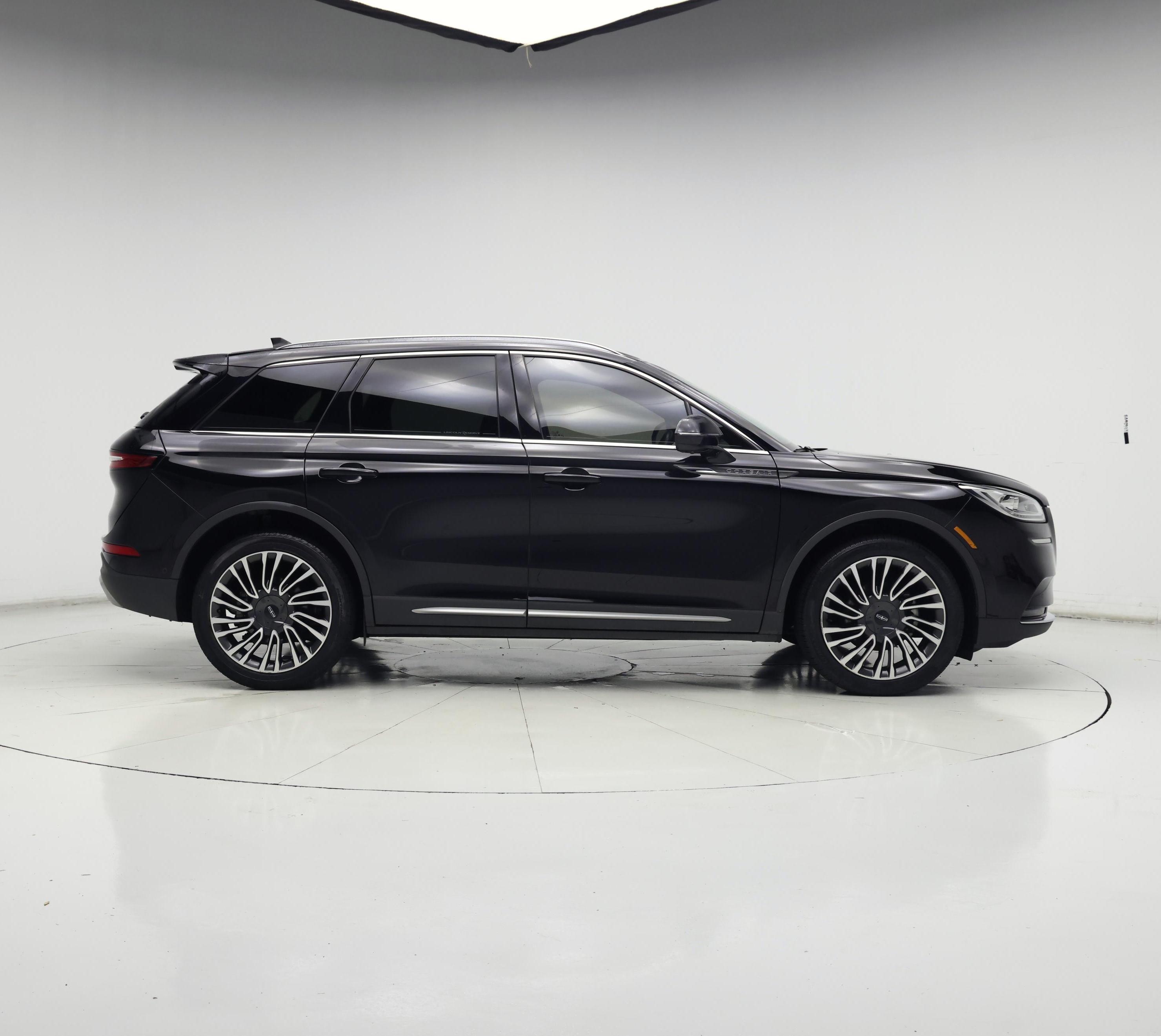 Thumbnail: 2021 Lincoln Corsair - 7