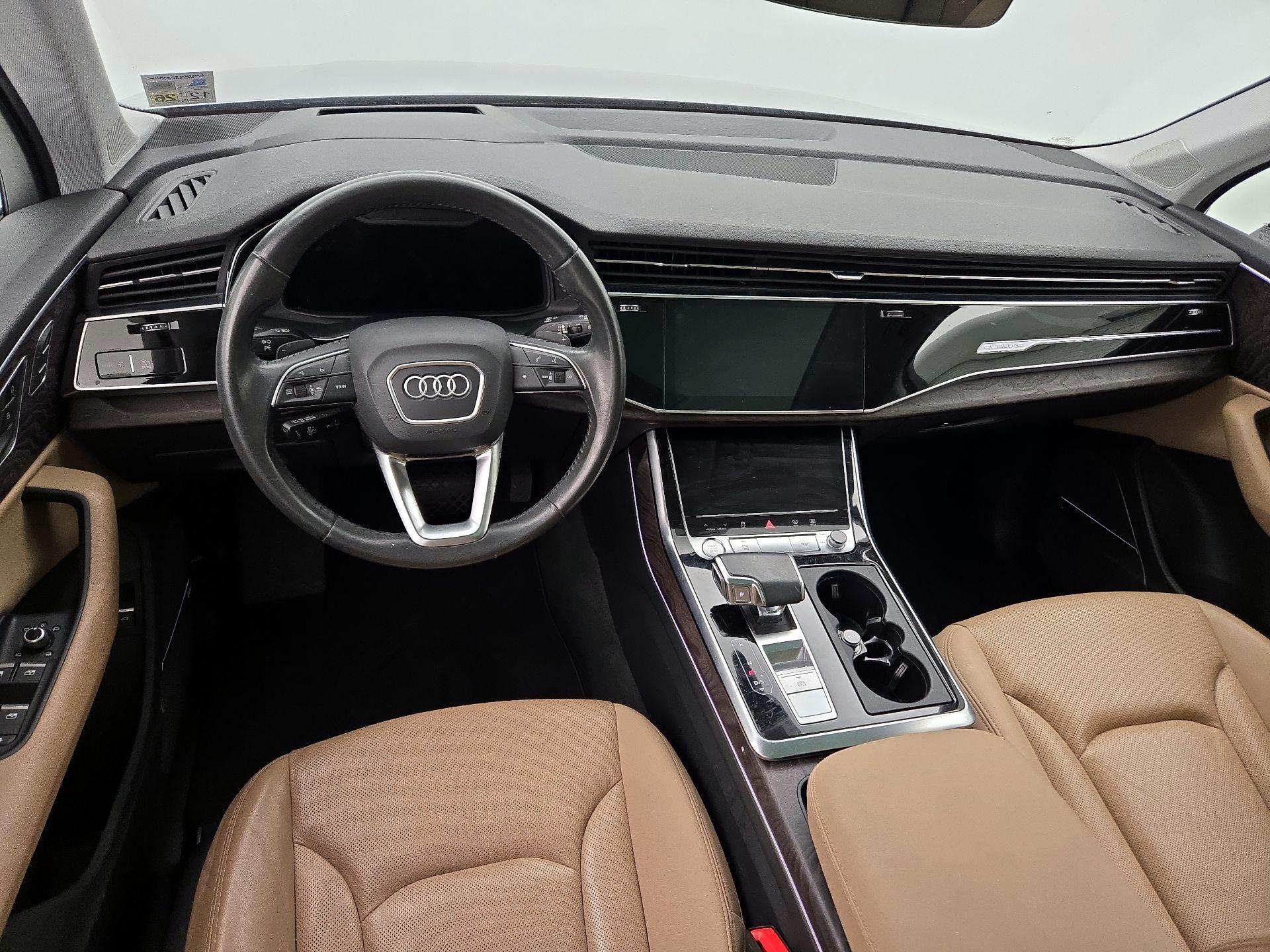 Thumbnail: 2020 Audi Q7 - 9