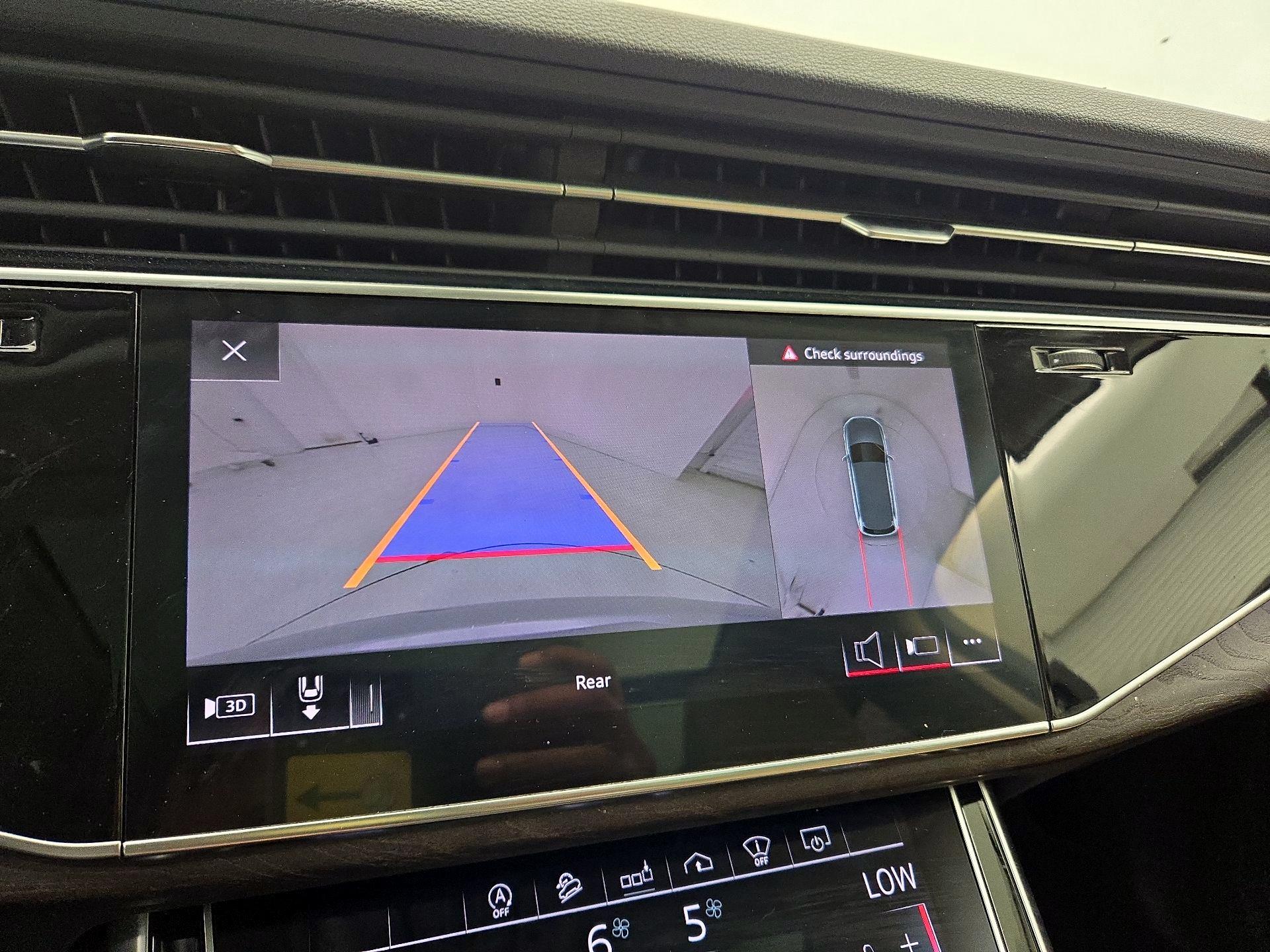 Thumbnail: 2020 Audi Q7 - 15