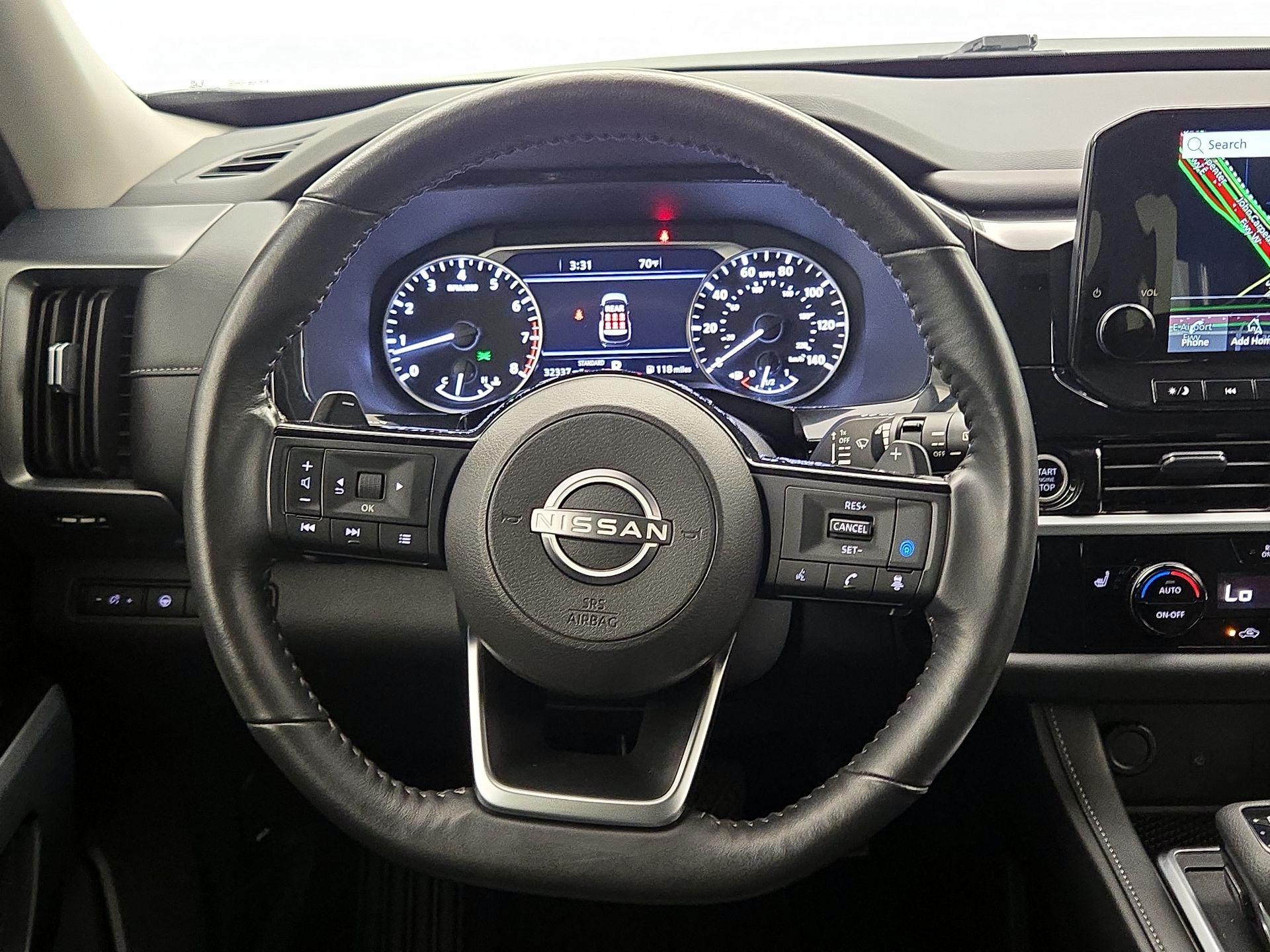 Thumbnail: 2024 Nissan Pathfinder - 10