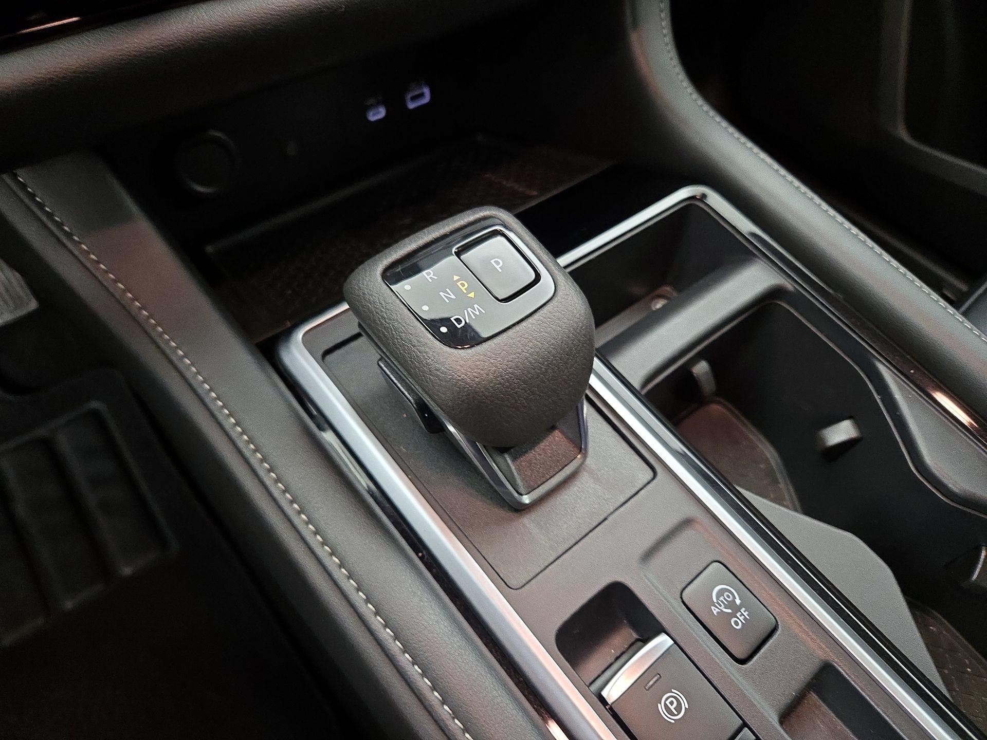 Thumbnail: 2024 Nissan Pathfinder - 18