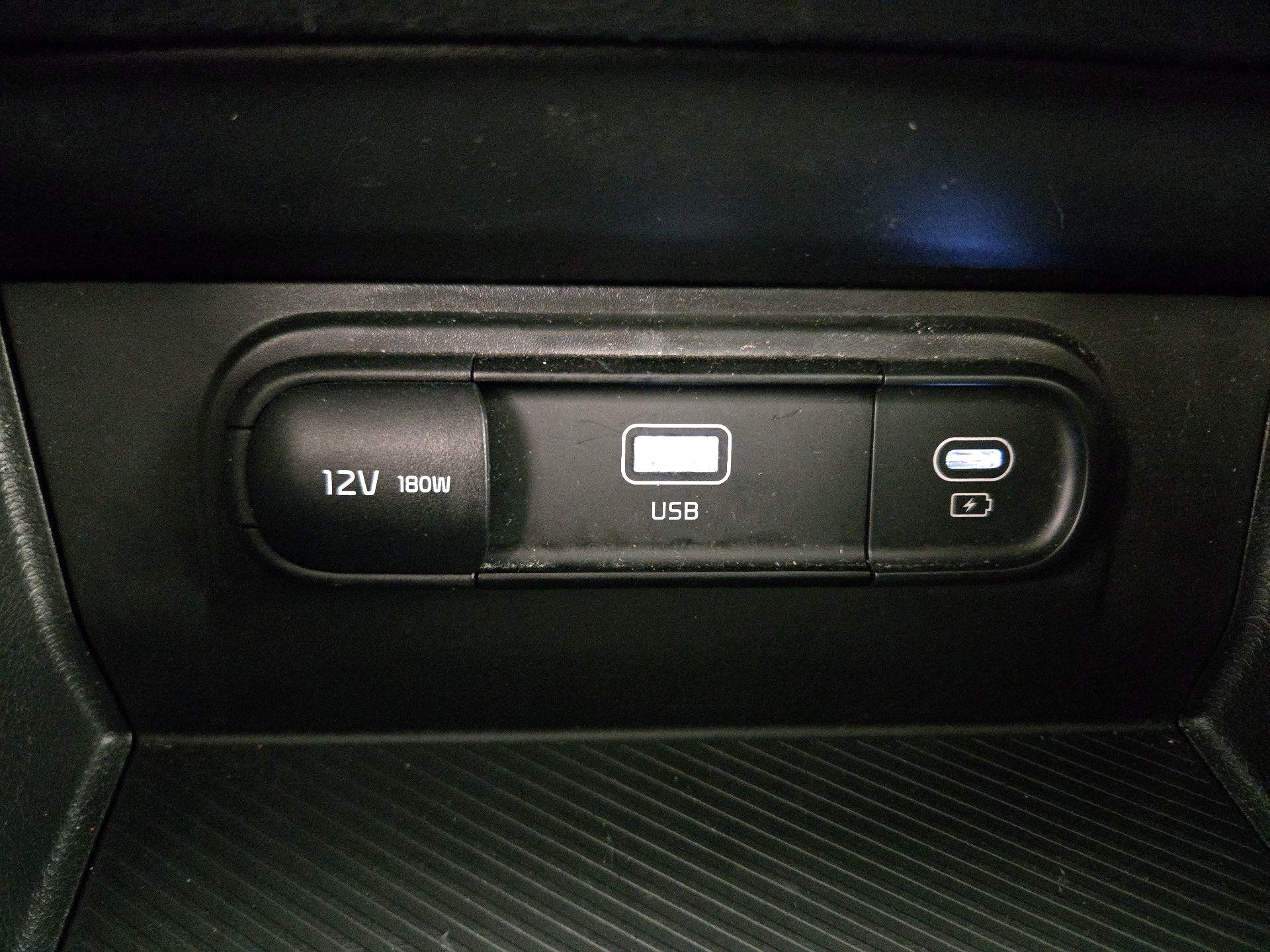 Thumbnail: 2025 Kia Sportage - 18